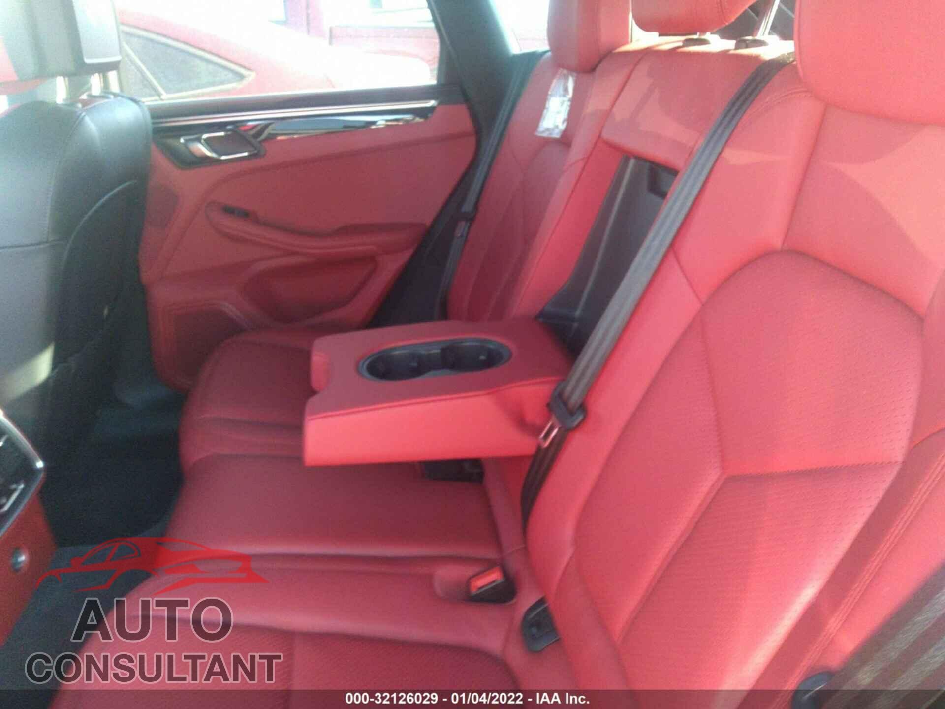 PORSCHE MACAN 2016 - WP1AB2A50GLB55529