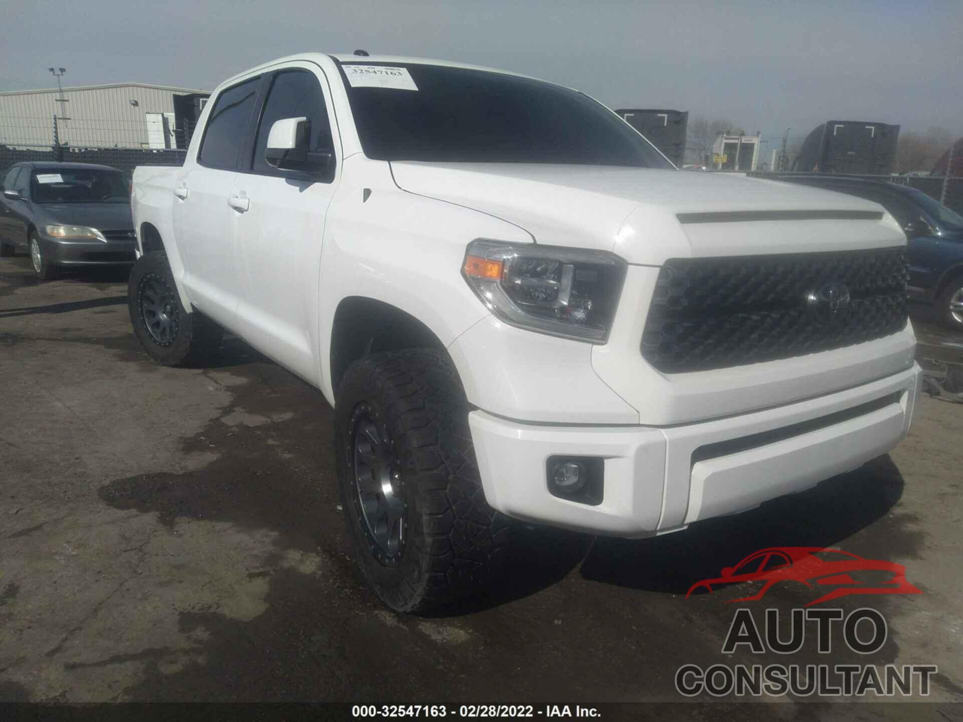 TOYOTA TUNDRA 4WD 2019 - 5TFHY5F11KX839979