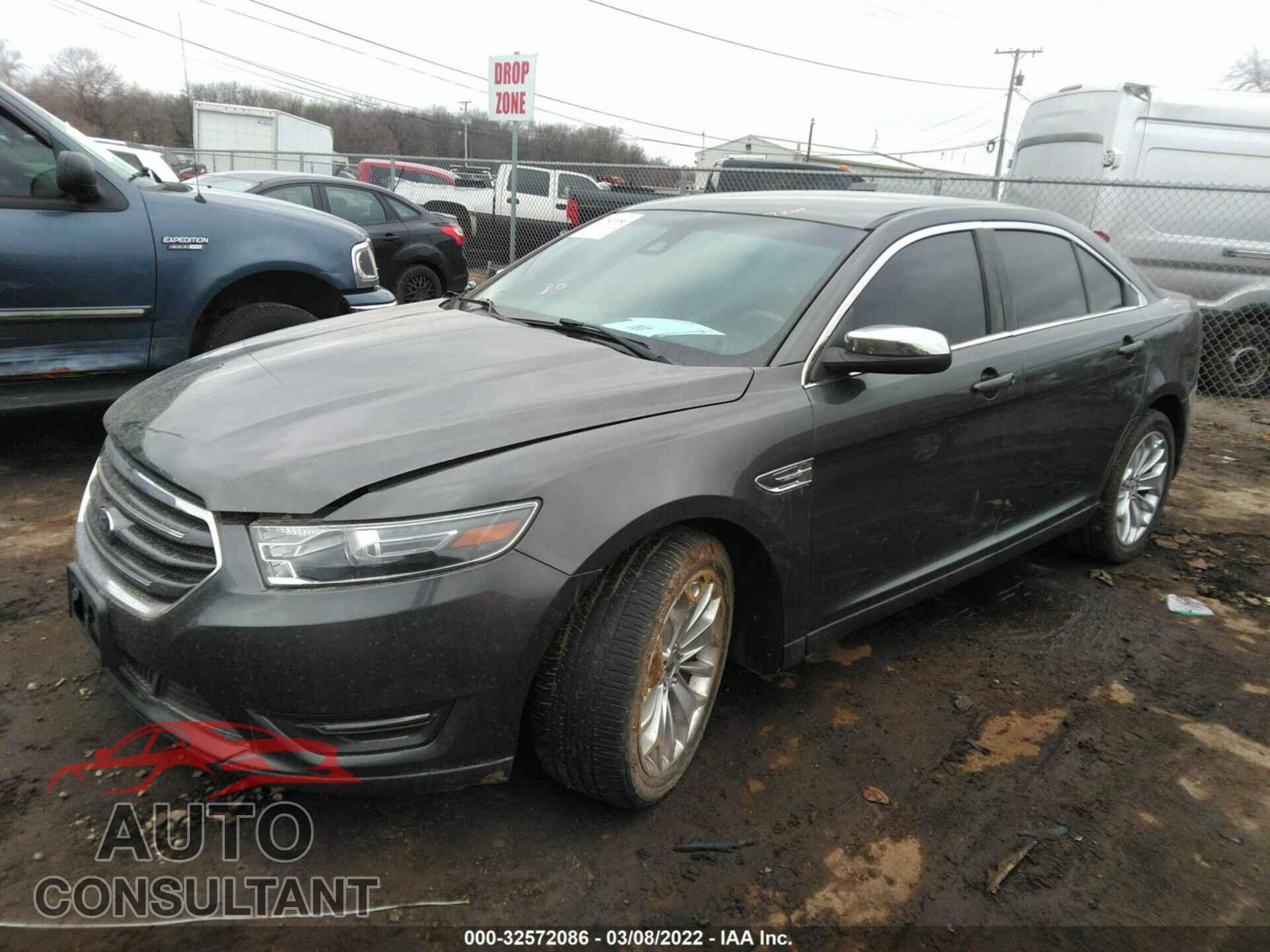 FORD TAURUS 2017 - 1FAHP2F82HG123539