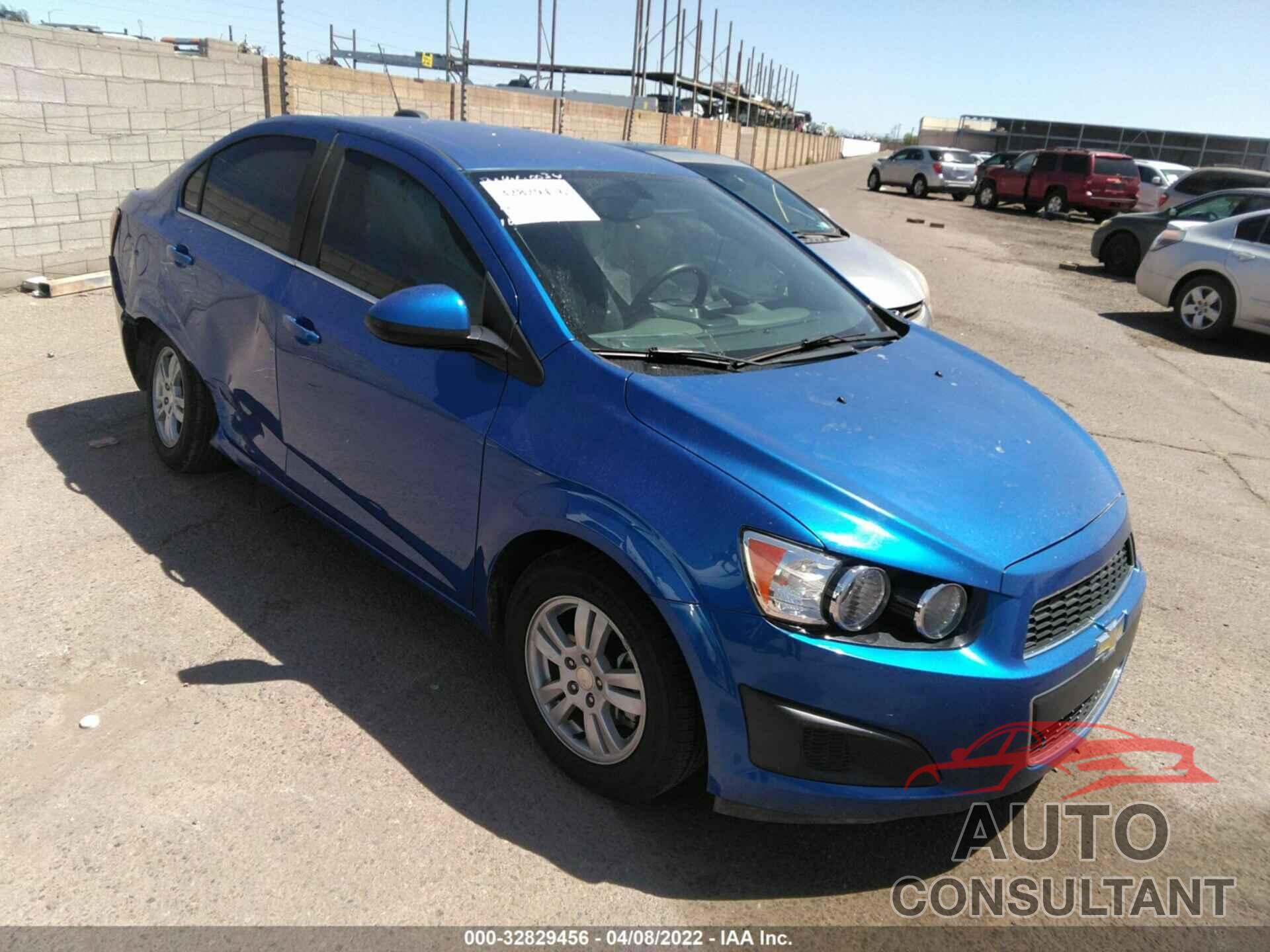 CHEVROLET SONIC 2016 - 1G1JC5SH8G4148100