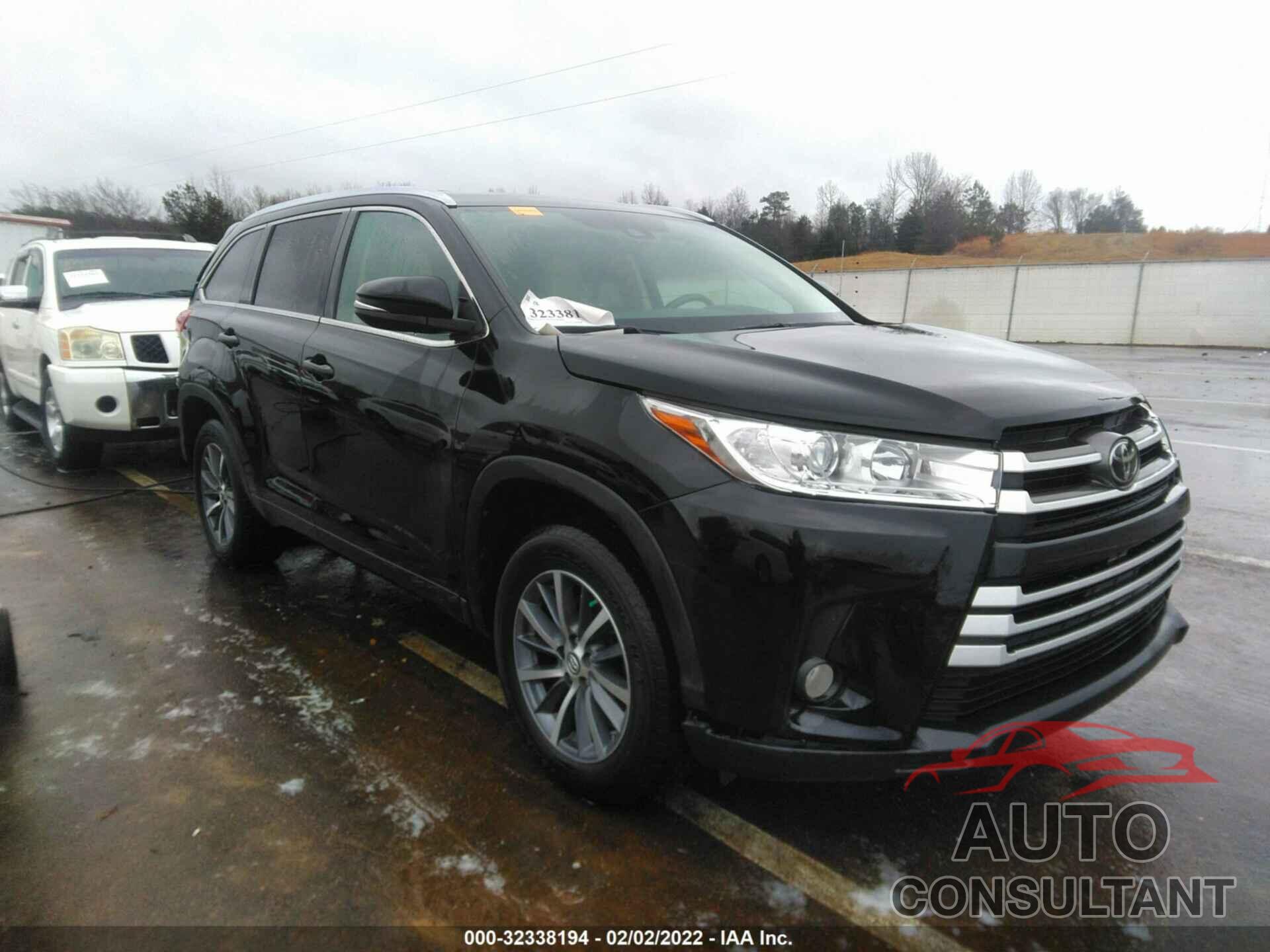TOYOTA HIGHLANDER 2017 - 5TDKZRFH0HS214821