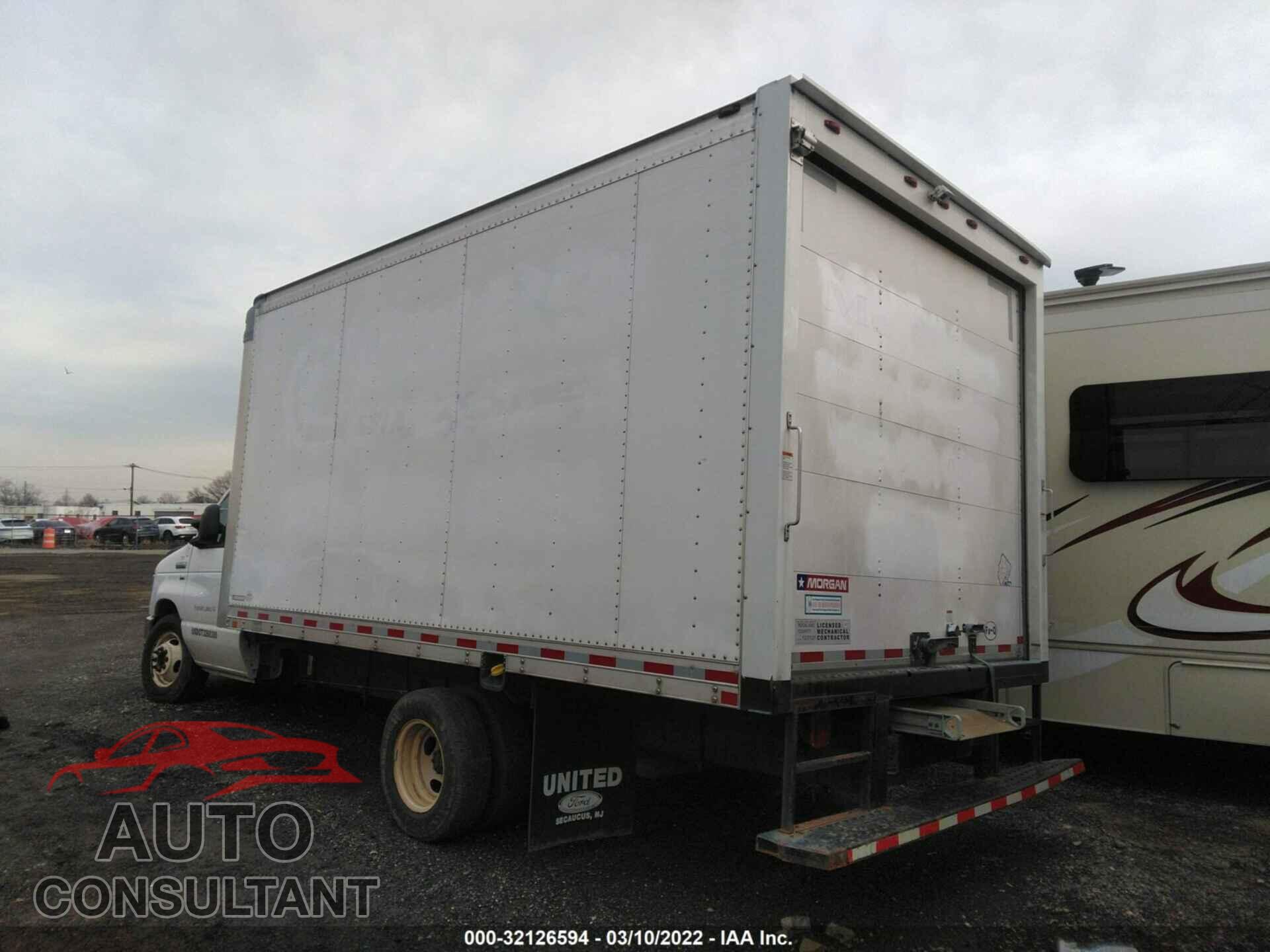 FORD E-SERIES CUTAWAY 2018 - 1FDWE3F60JDC38252