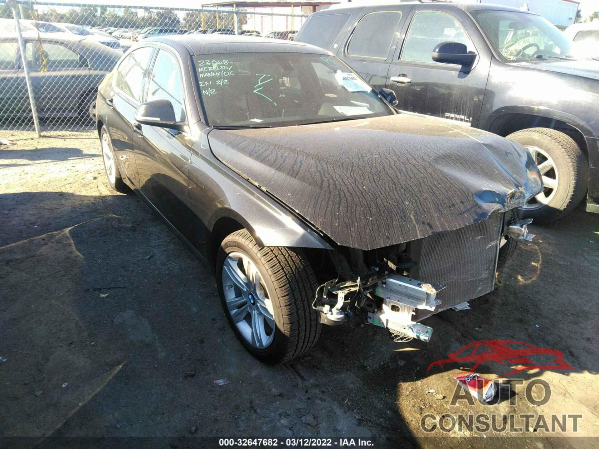 BMW 3 SERIES 2018 - WBA8B9G53JNV00089