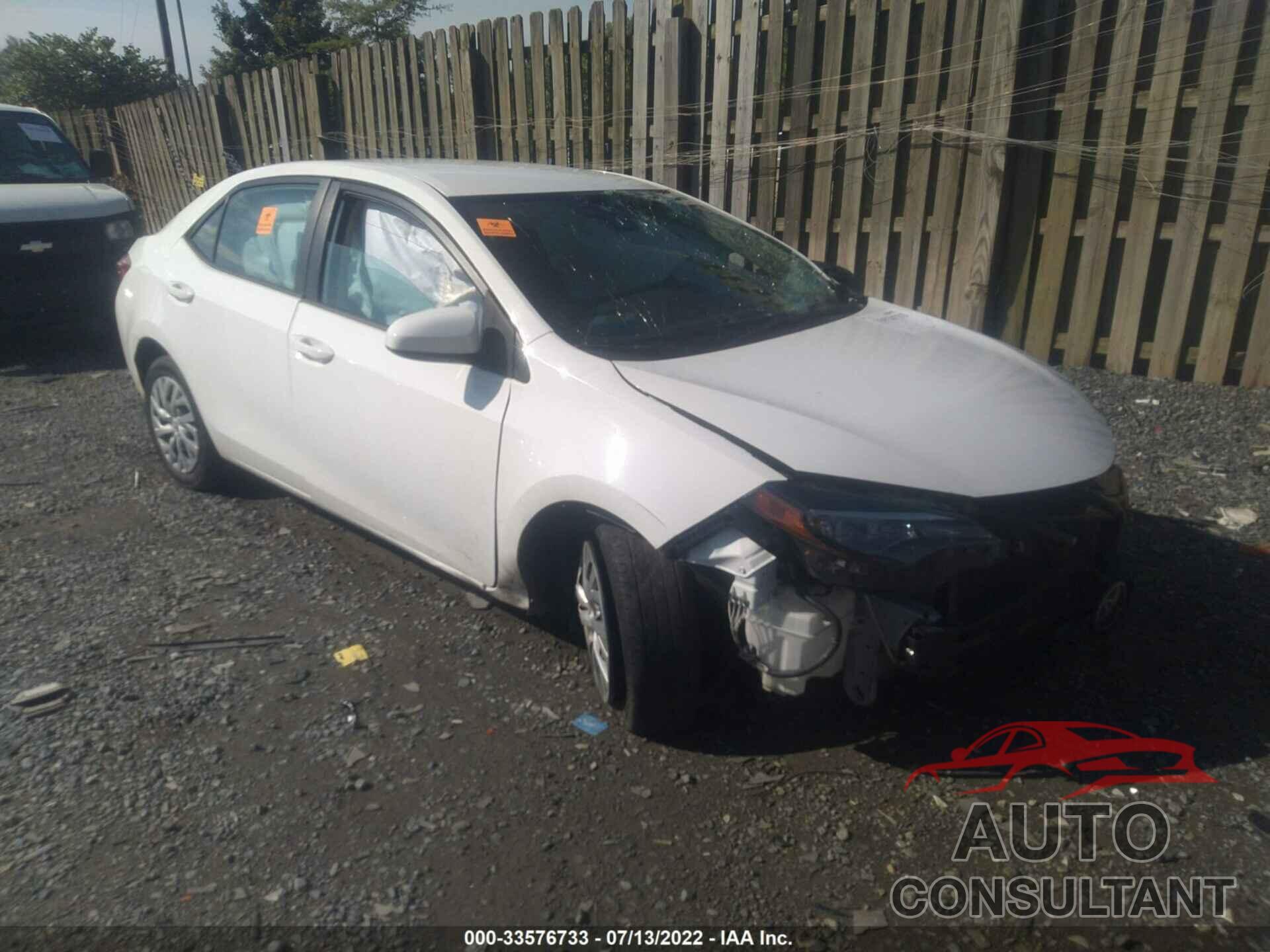 TOYOTA COROLLA 2017 - 5YFBURHE8HP717121