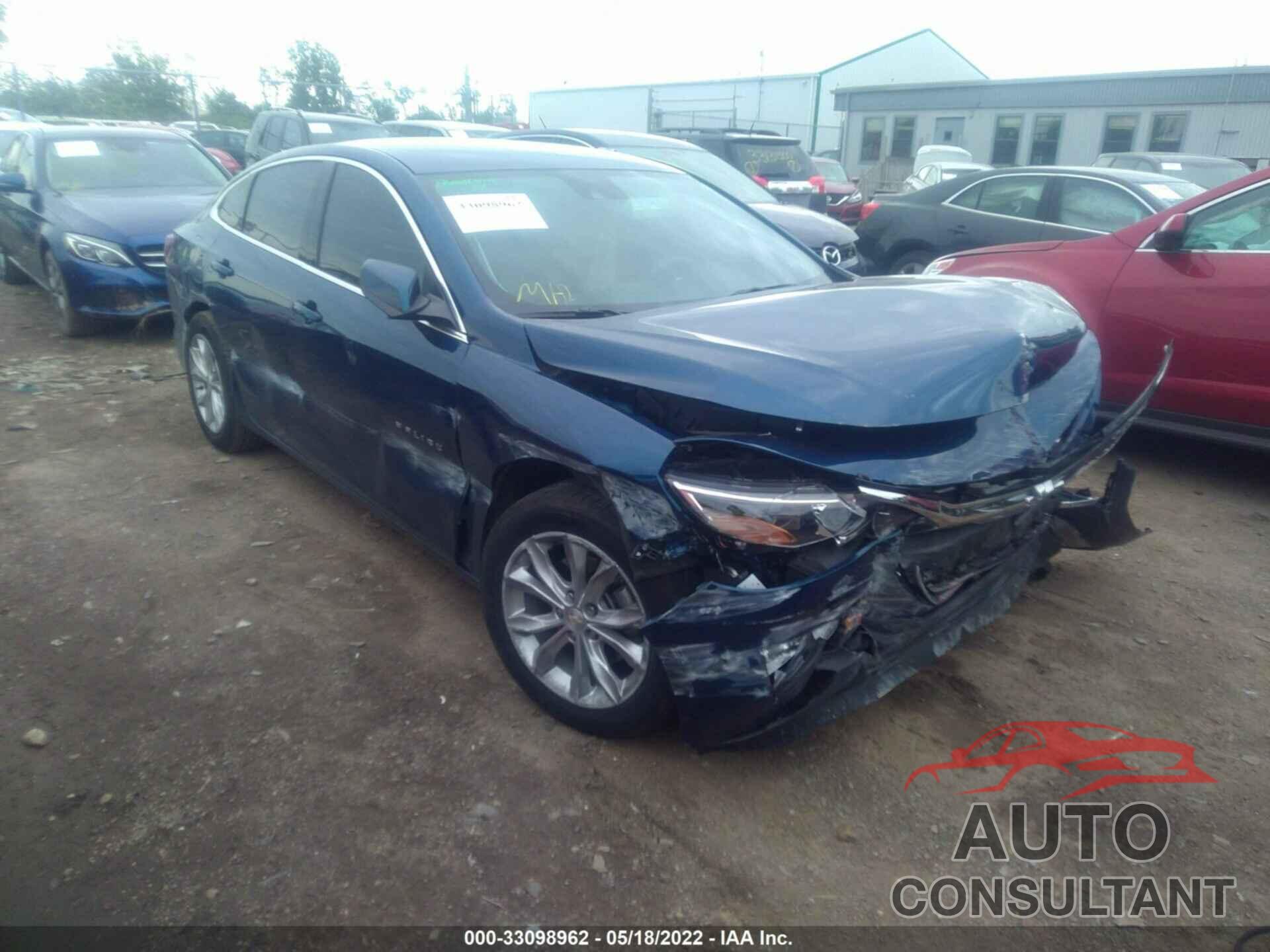 CHEVROLET MALIBU 2019 - 1G1ZD5ST6KF190413