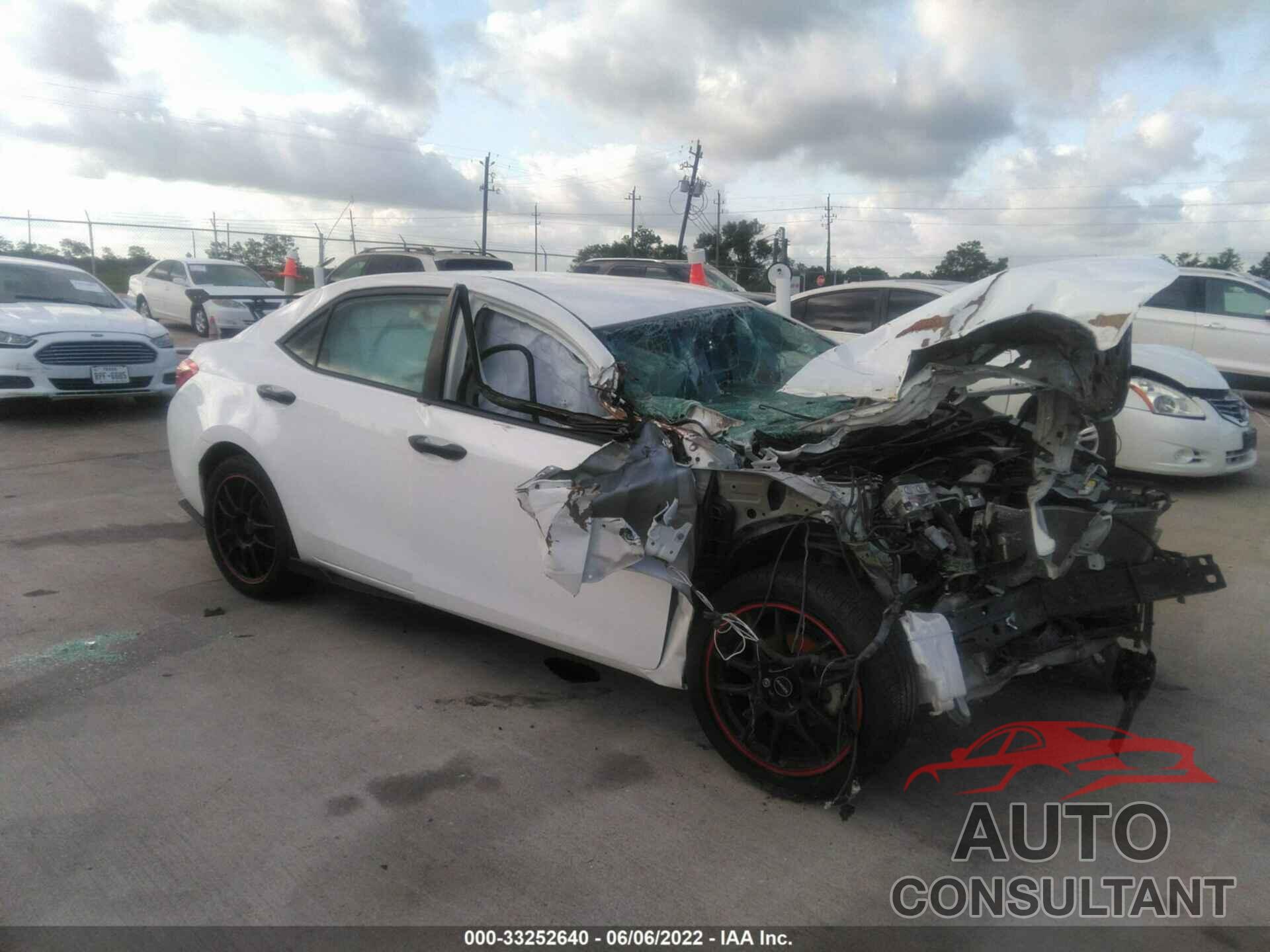 TOYOTA COROLLA 2017 - 5YFBURHE7HP636658