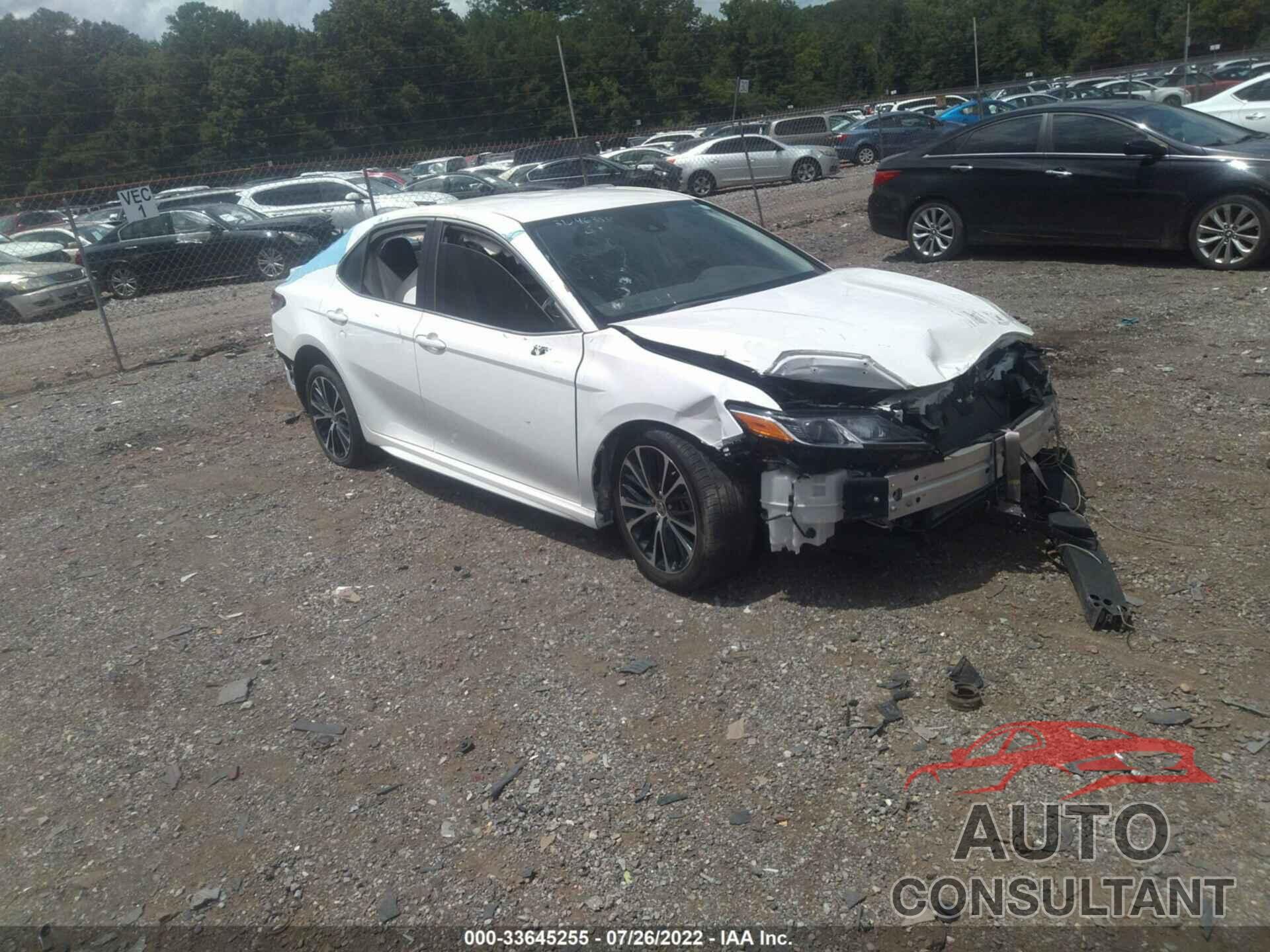 TOYOTA CAMRY 2020 - 4T1G11AK3LU963744
