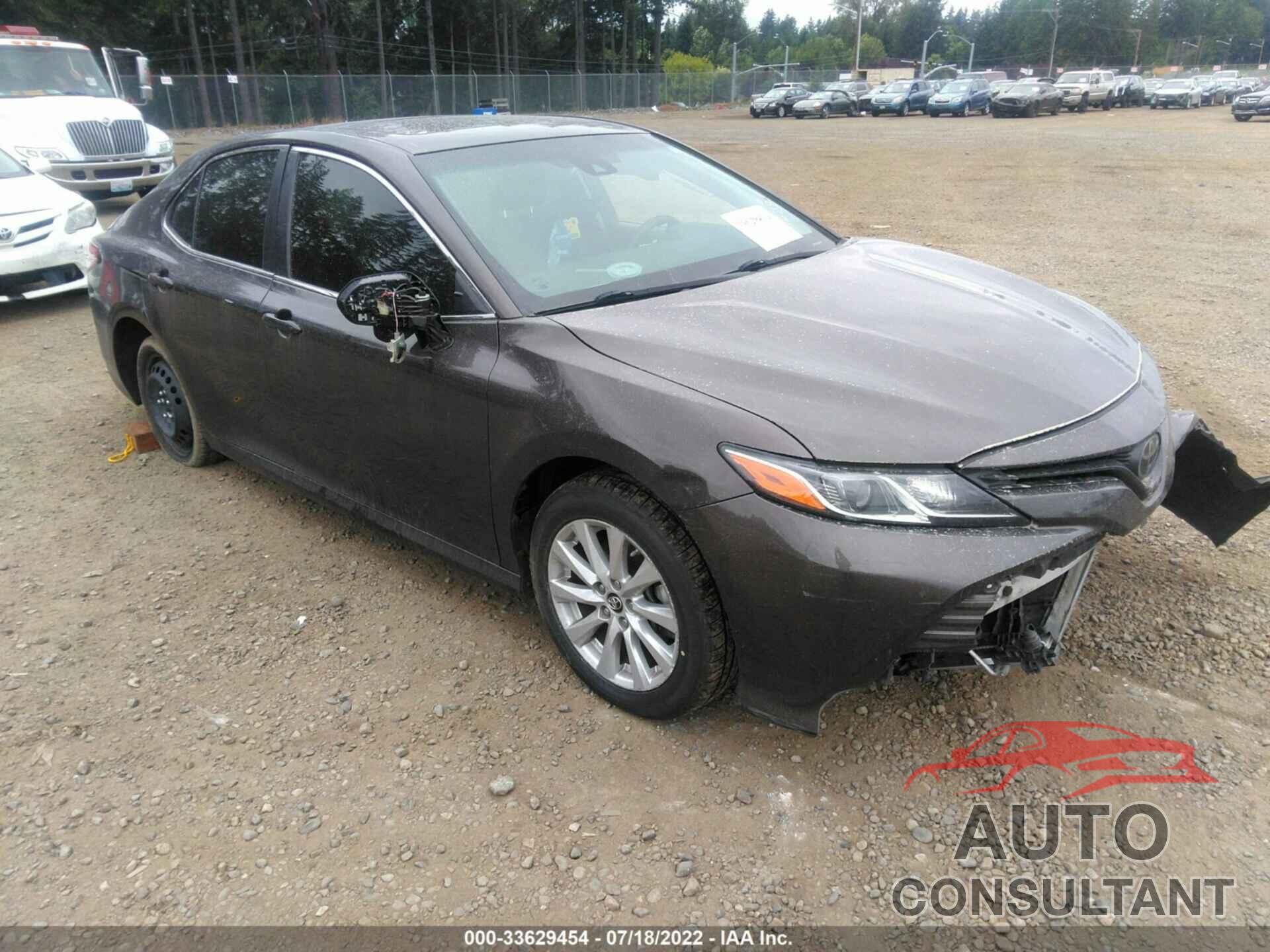 TOYOTA CAMRY 2018 - JTNB11HK4J3029689