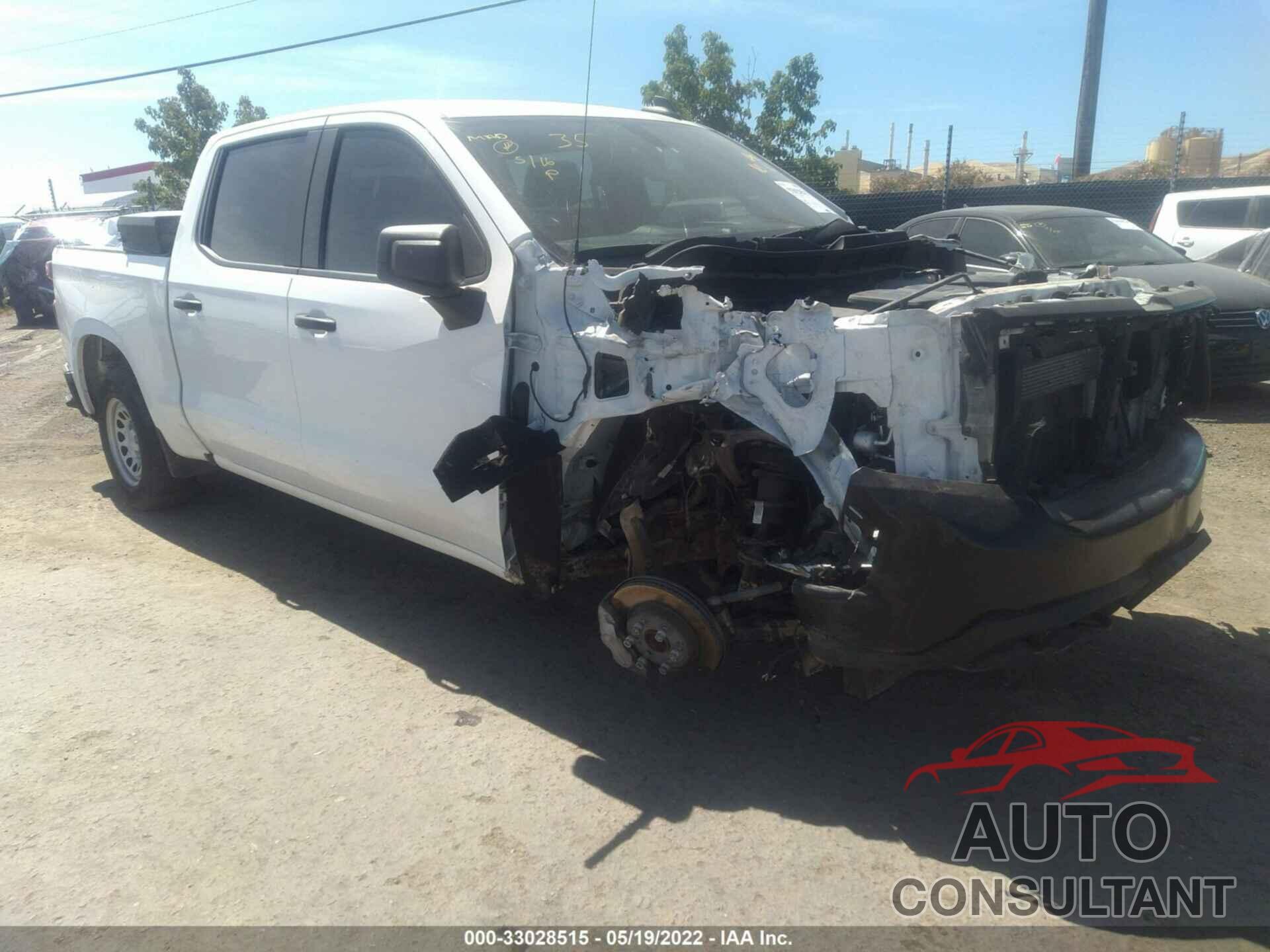 CHEVROLET SILVERADO 1500 2021 - 1GCUYAEF1MZ128875