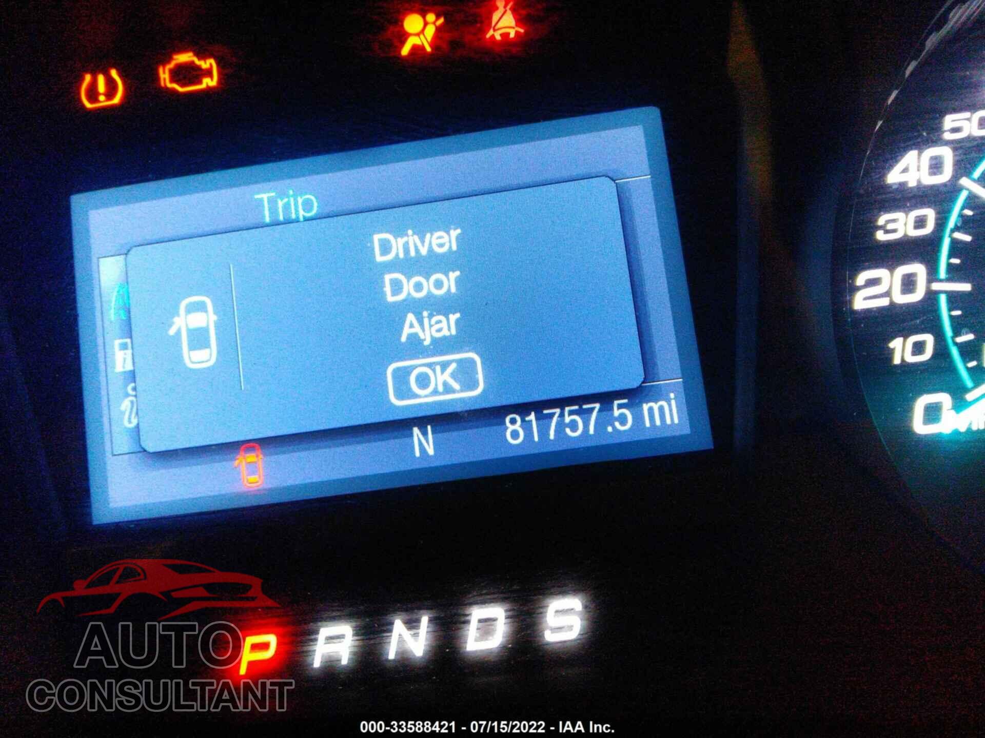 FORD TAURUS 2017 - 1FAHP2D85HG133579