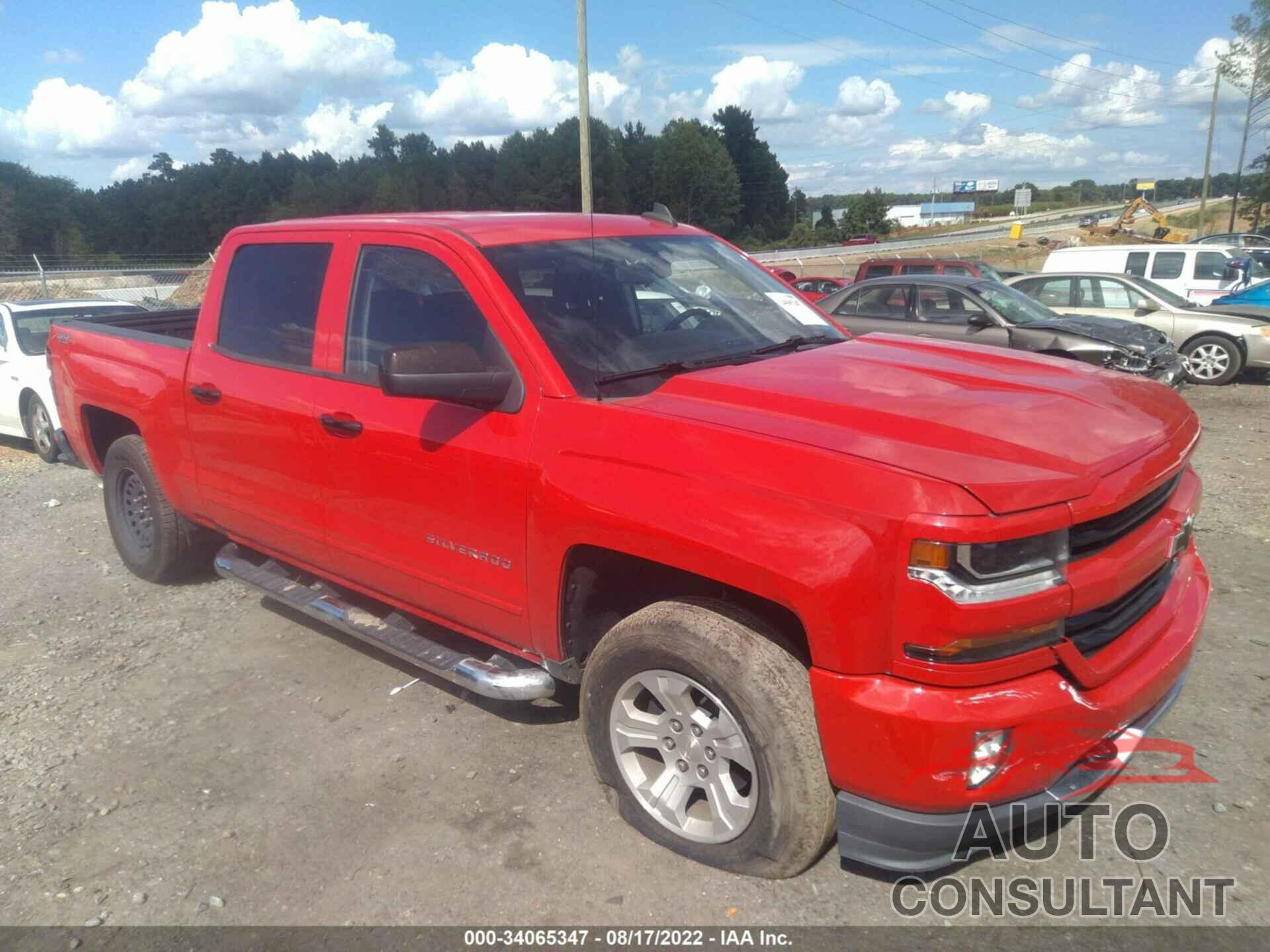 CHEVROLET SILVERADO 1500 2018 - 3GCUKREC7JG645941