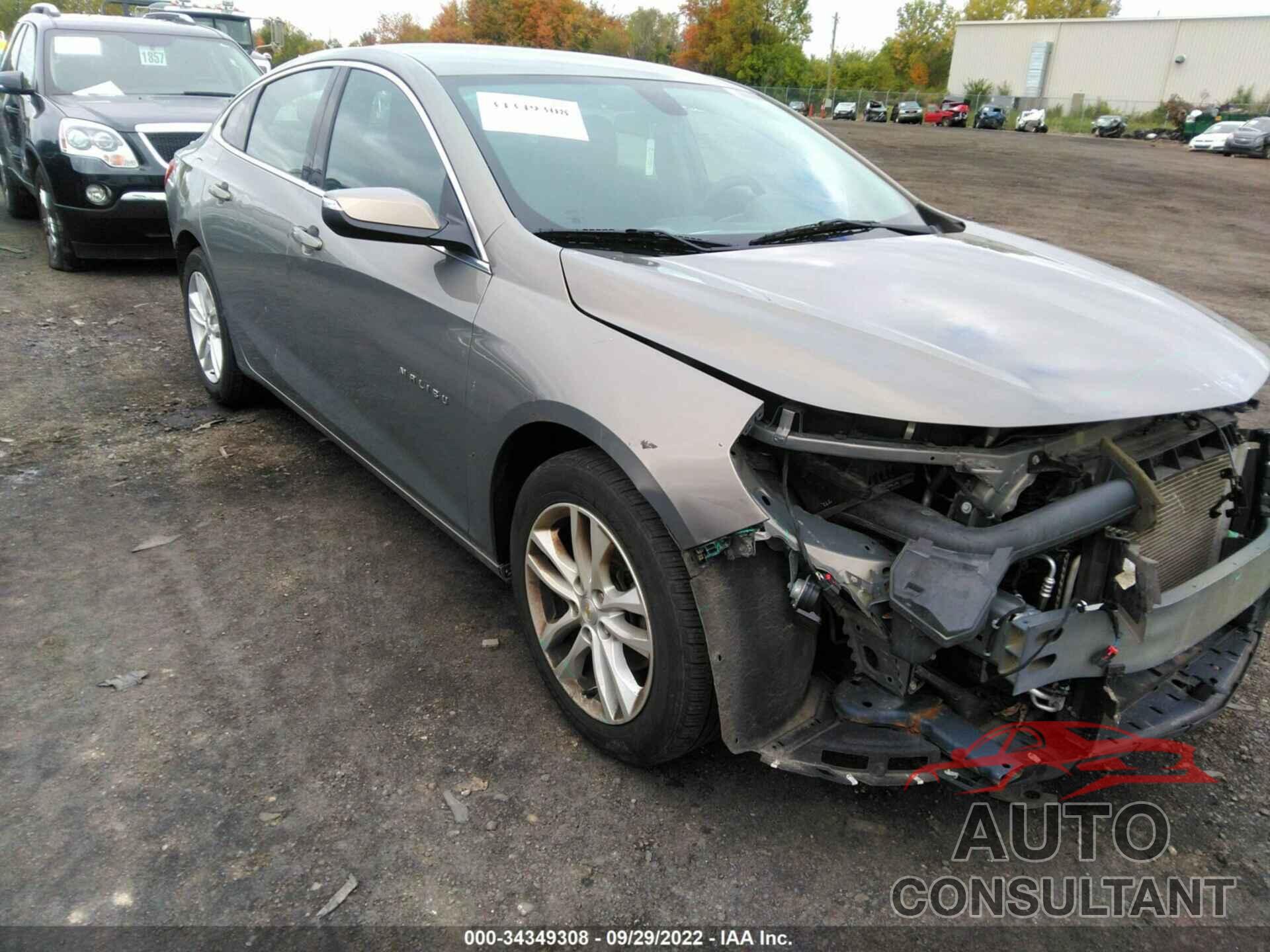 CHEVROLET MALIBU 2018 - 1G1ZD5ST2JF152241