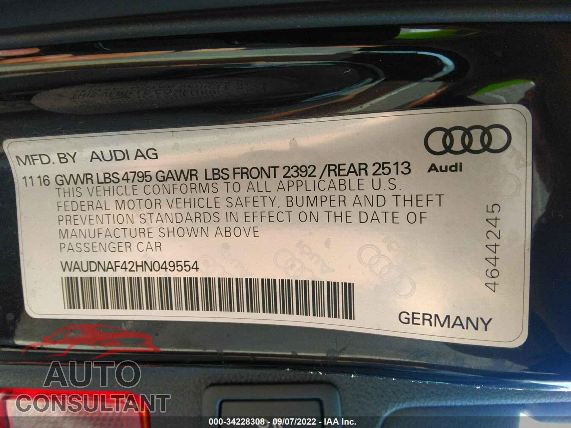 AUDI A4 2017 - WAUDNAF42HN049554