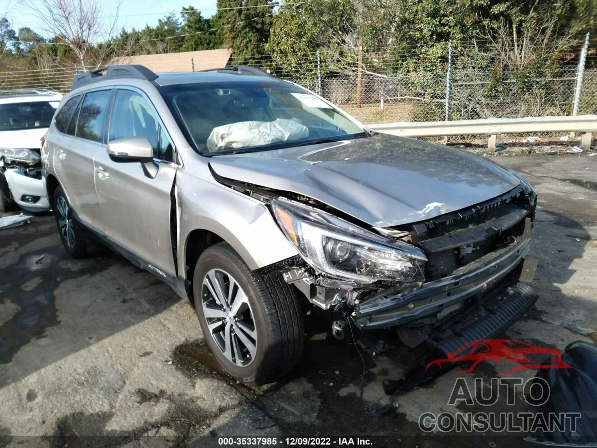 SUBARU OUTBACK 2019 - 4S4BSENC5K3275038