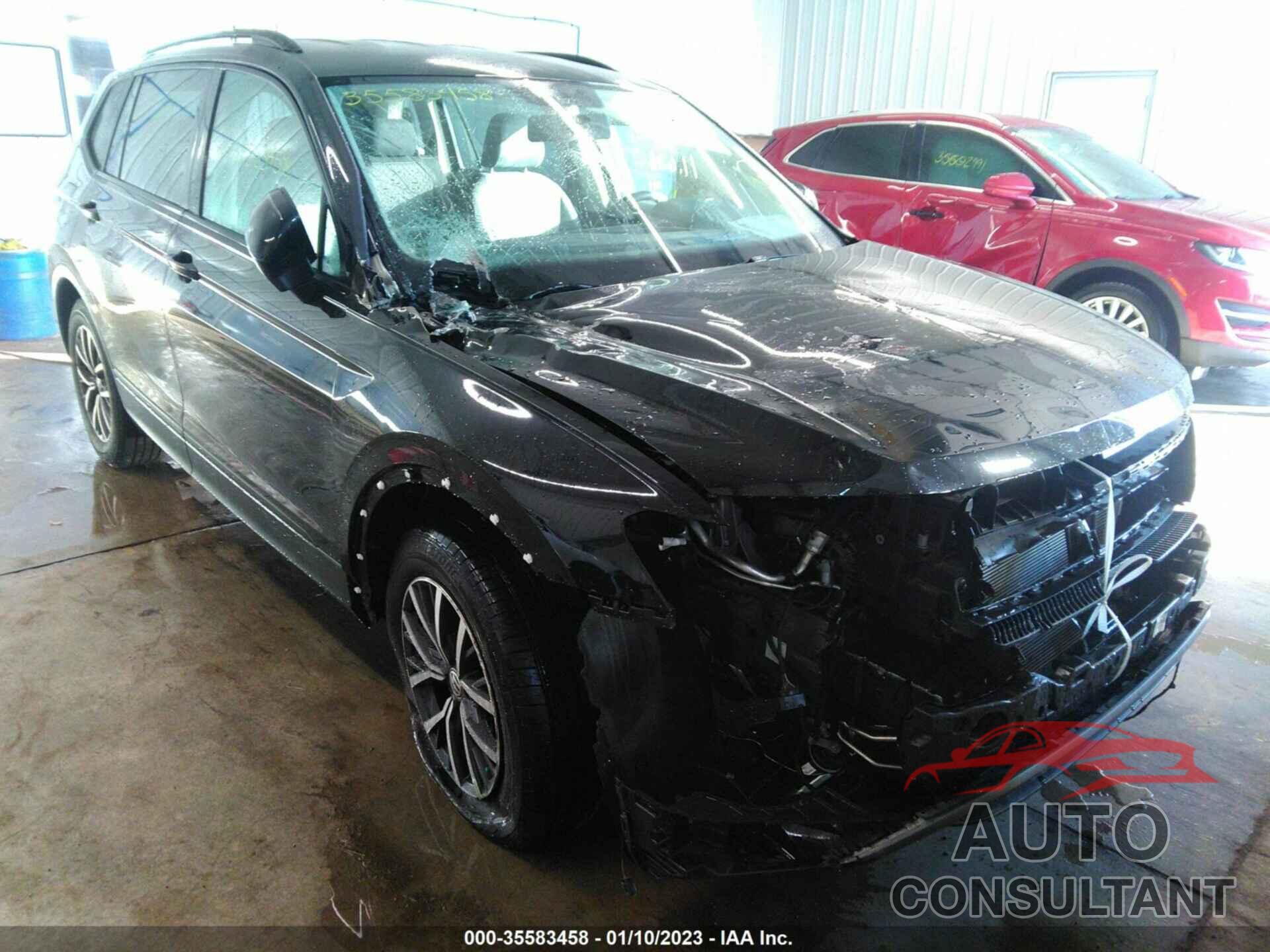 VOLKSWAGEN TIGUAN 2021 - 3VV1B7AX0MM156854