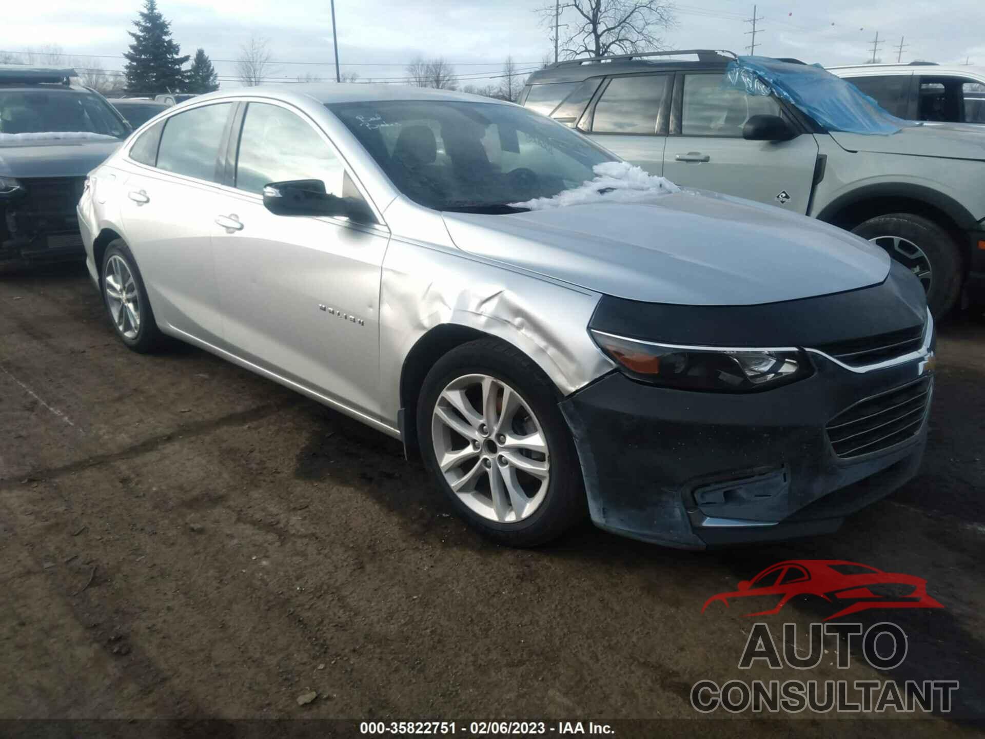CHEVROLET MALIBU 2016 - 1G1ZE5ST4GF322637