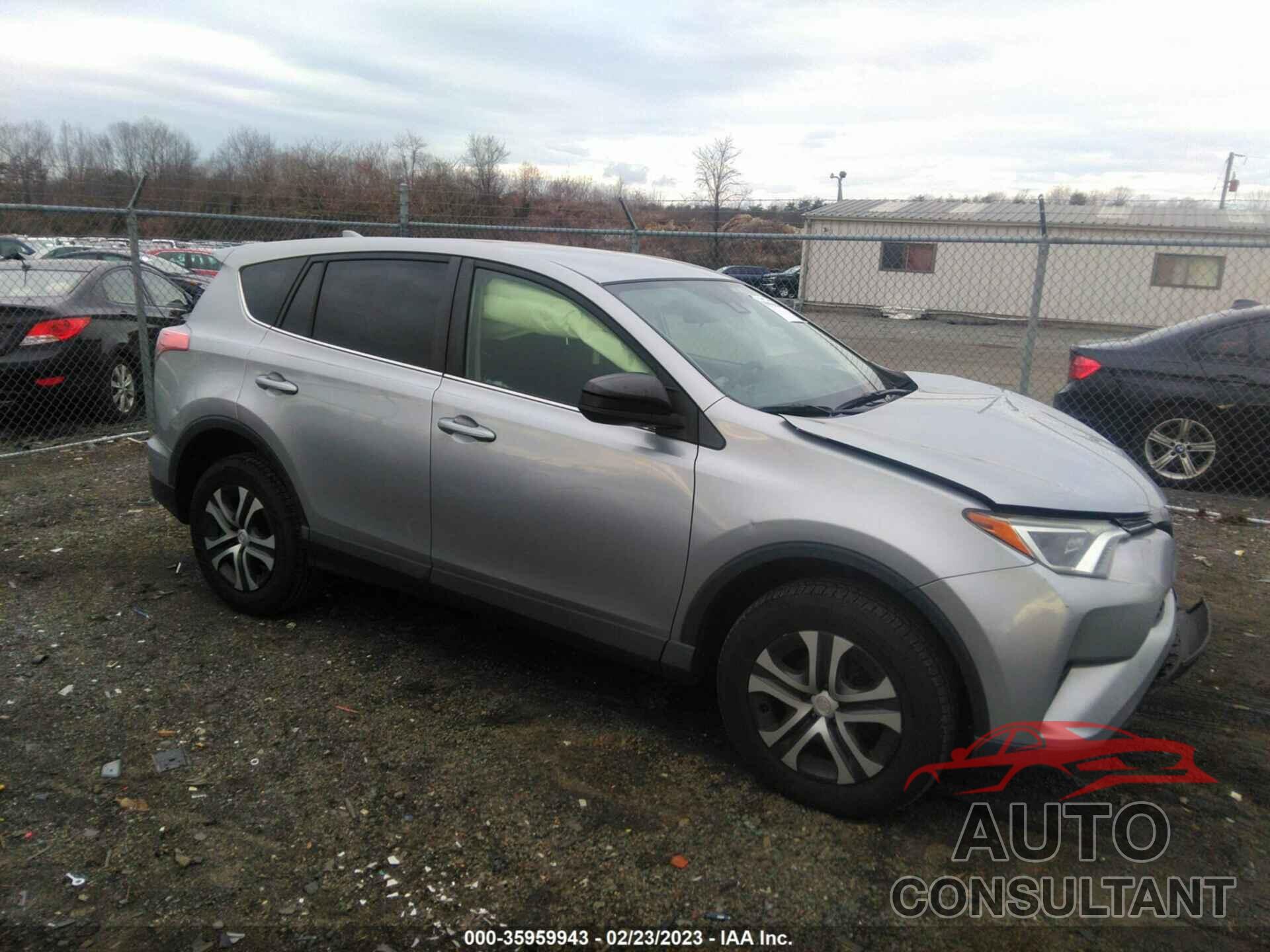 TOYOTA RAV4 2018 - JTMBFREV2JJ214922