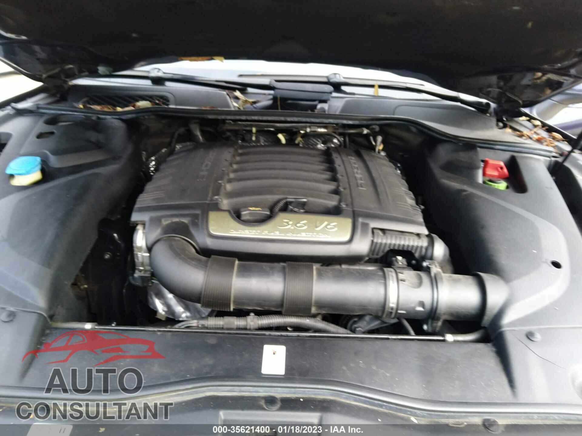 PORSCHE CAYENNE 2018 - WP1AA2A28JKA05111