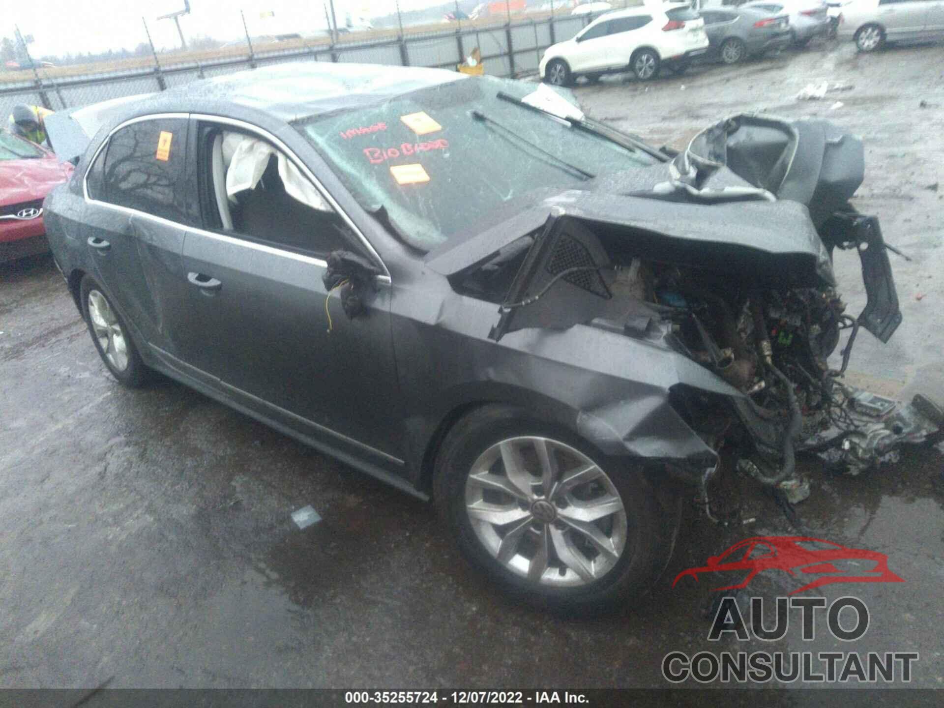 VOLKSWAGEN PASSAT 2017 - 1VWAT7A30HC028045