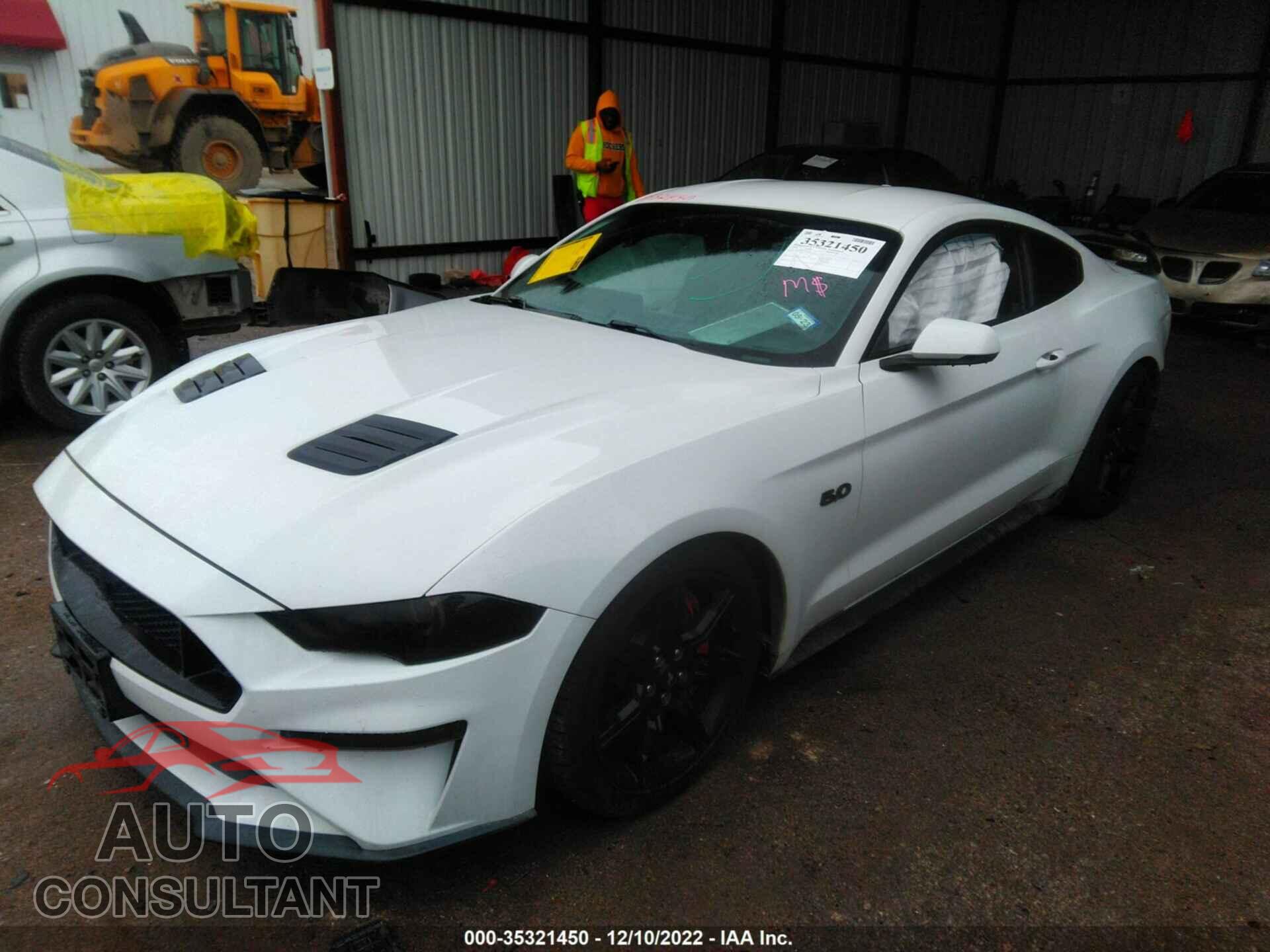 FORD MUSTANG 2018 - 1FA6P8CF7J5113779