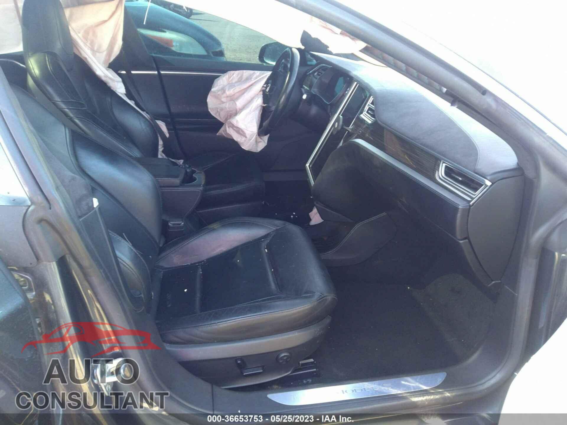 TESLA MODEL S 2015 - 5YJSA1H4XFF085331