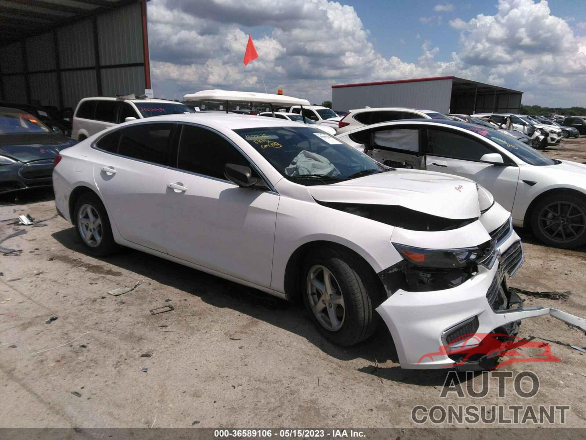 CHEVROLET MALIBU 2017 - 1G1ZB5ST0HF153615