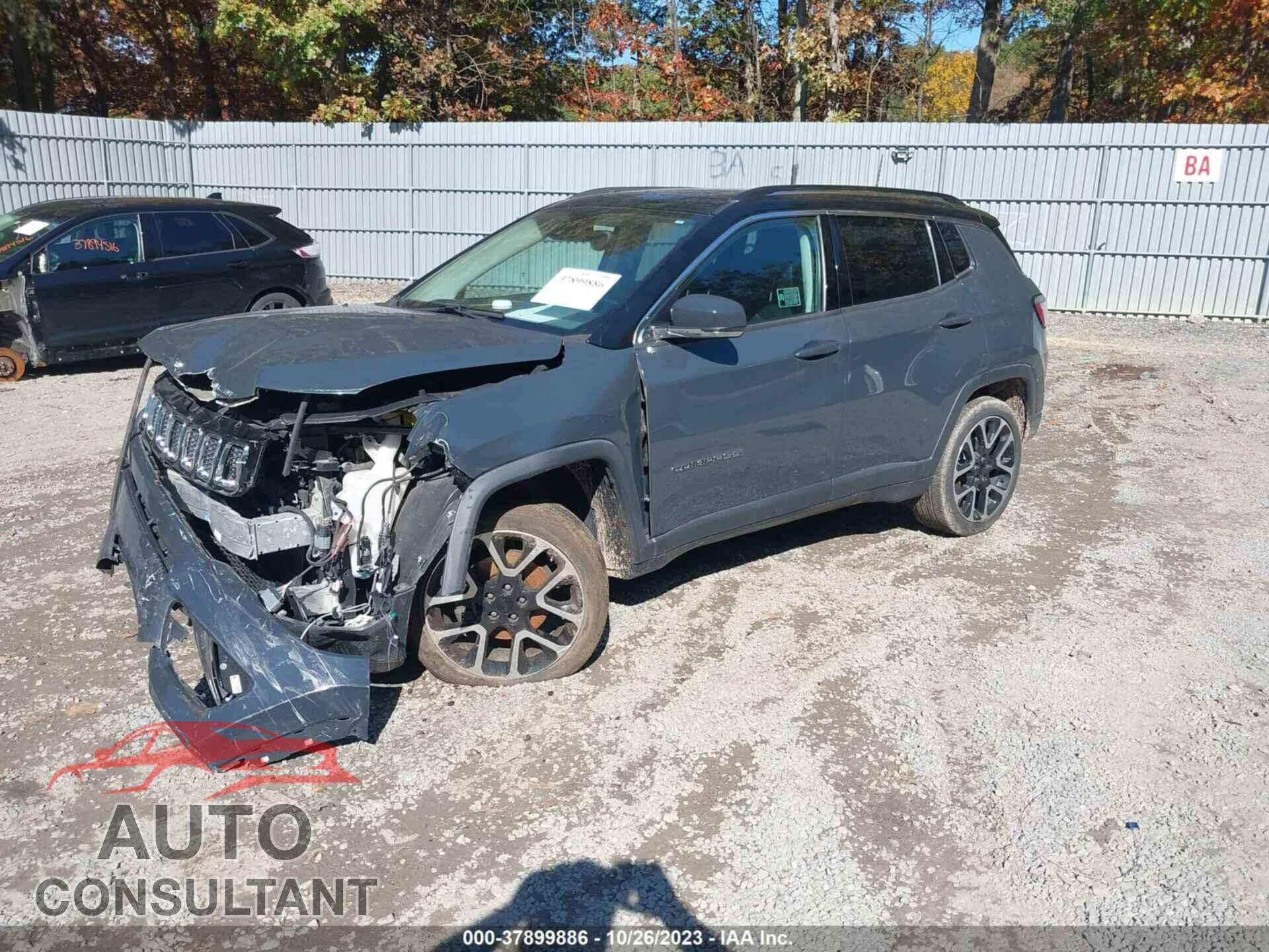 JEEP COMPASS 2018 - 3C4NJDCB5JT147555