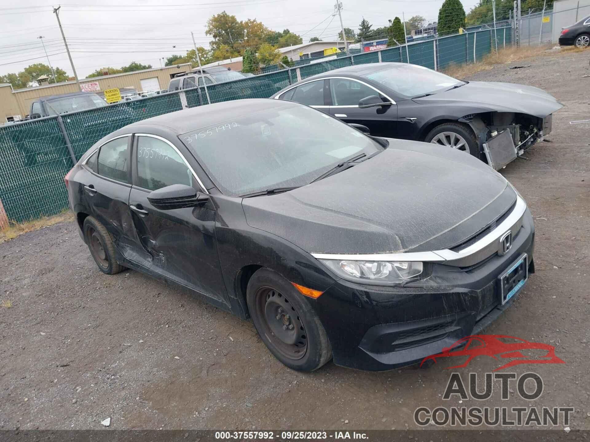 HONDA CIVIC 2018 - 2HGFC2F56JH582006