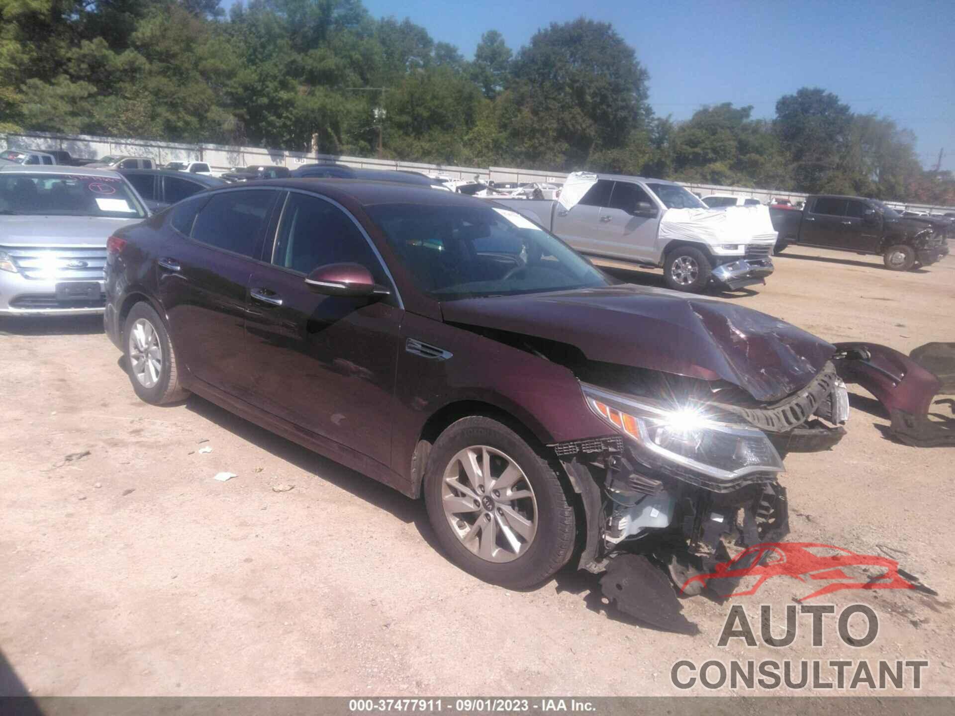 KIA OPTIMA 2018 - 5XXGT4L32JG211414