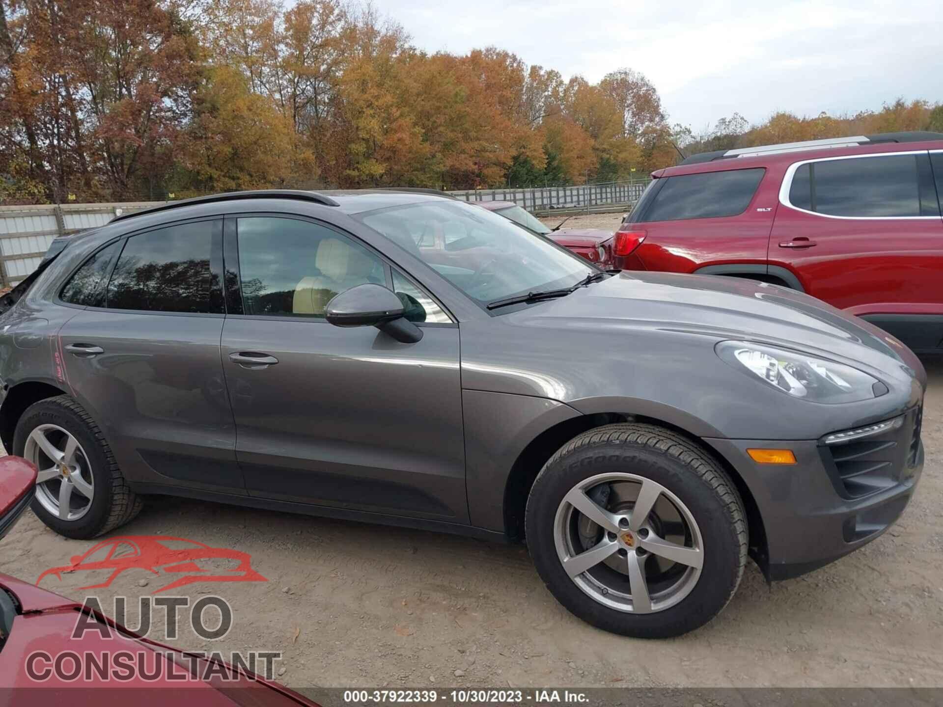 PORSCHE MACAN 2018 - WP1AA2A56JLB08855