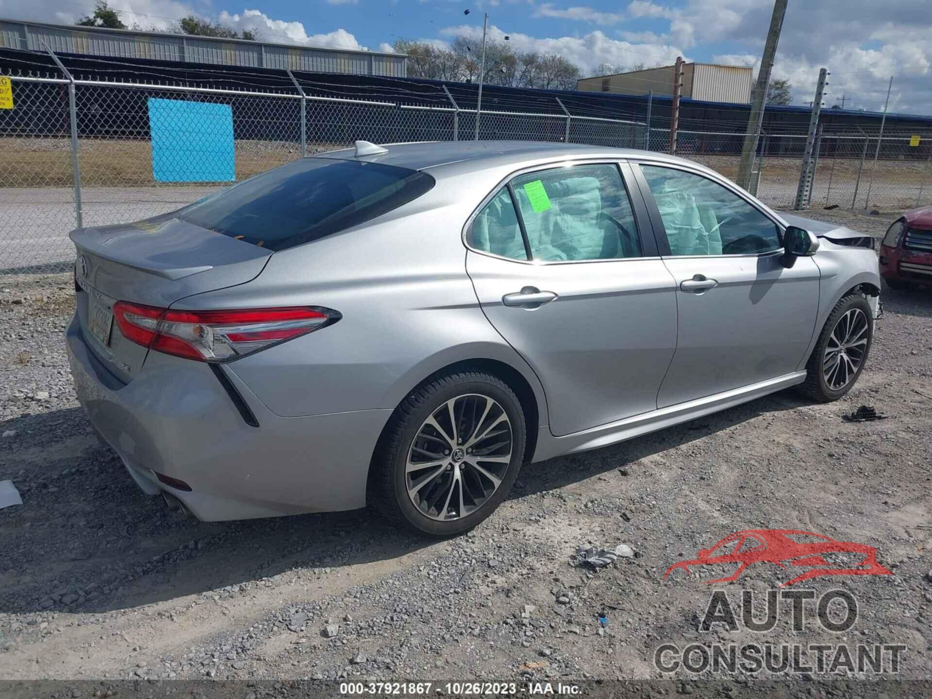 TOYOTA CAMRY 2019 - 4T1B11HK5KU188930