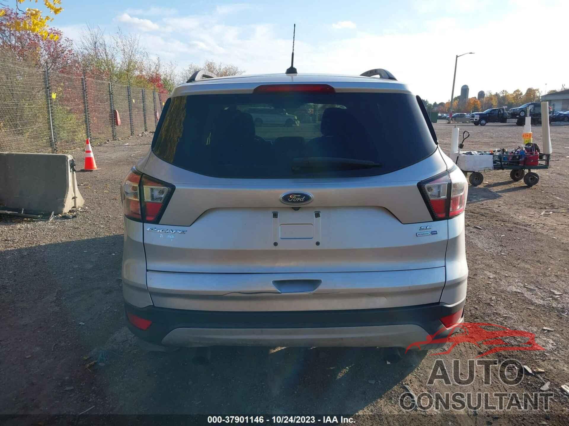 FORD ESCAPE 2018 - 1FMCU9GD8JUD41831