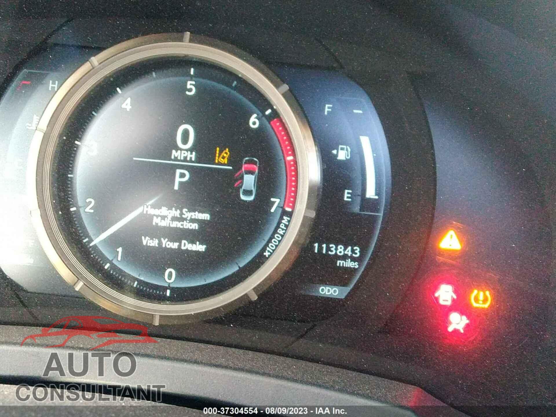 LEXUS IS 2017 - JTHBA1D25H5046802