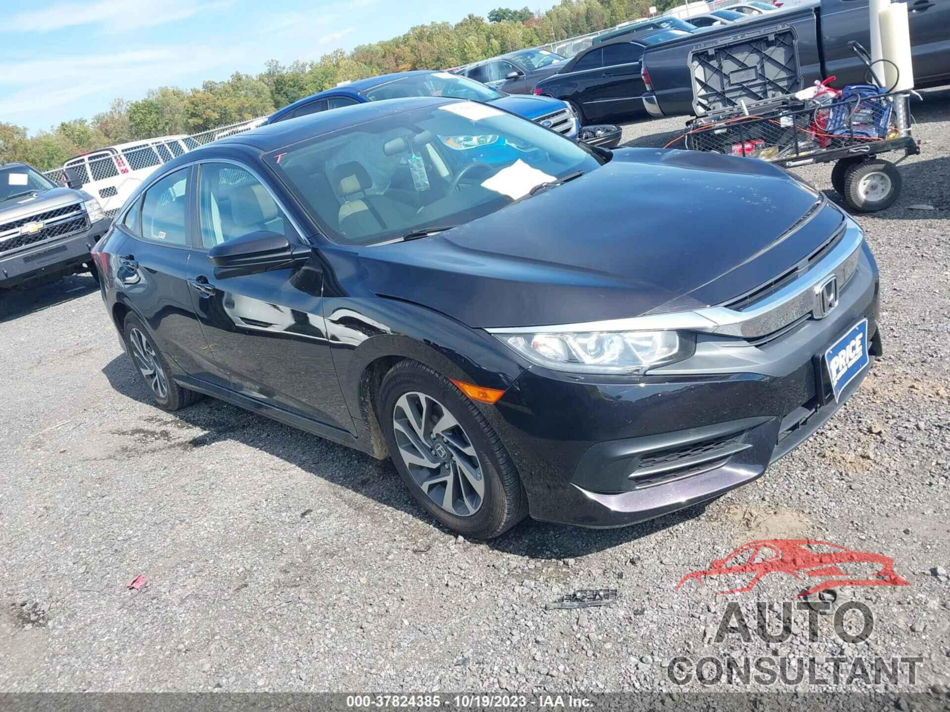 HONDA CIVIC 2018 - 2HGFC2F71JH507716