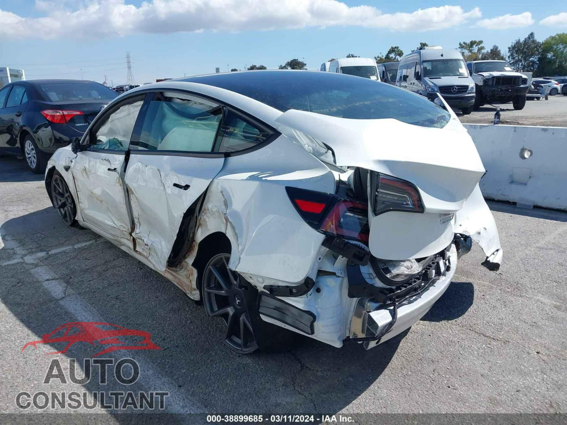 TESLA MODEL 3 2021 - 5YJ3E1EA4MF961732