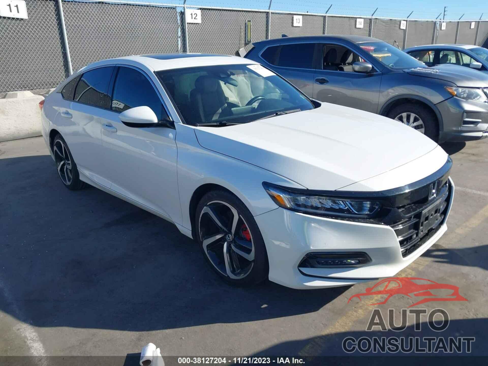 HONDA ACCORD 2018 - 1HGCV2F34JA030398
