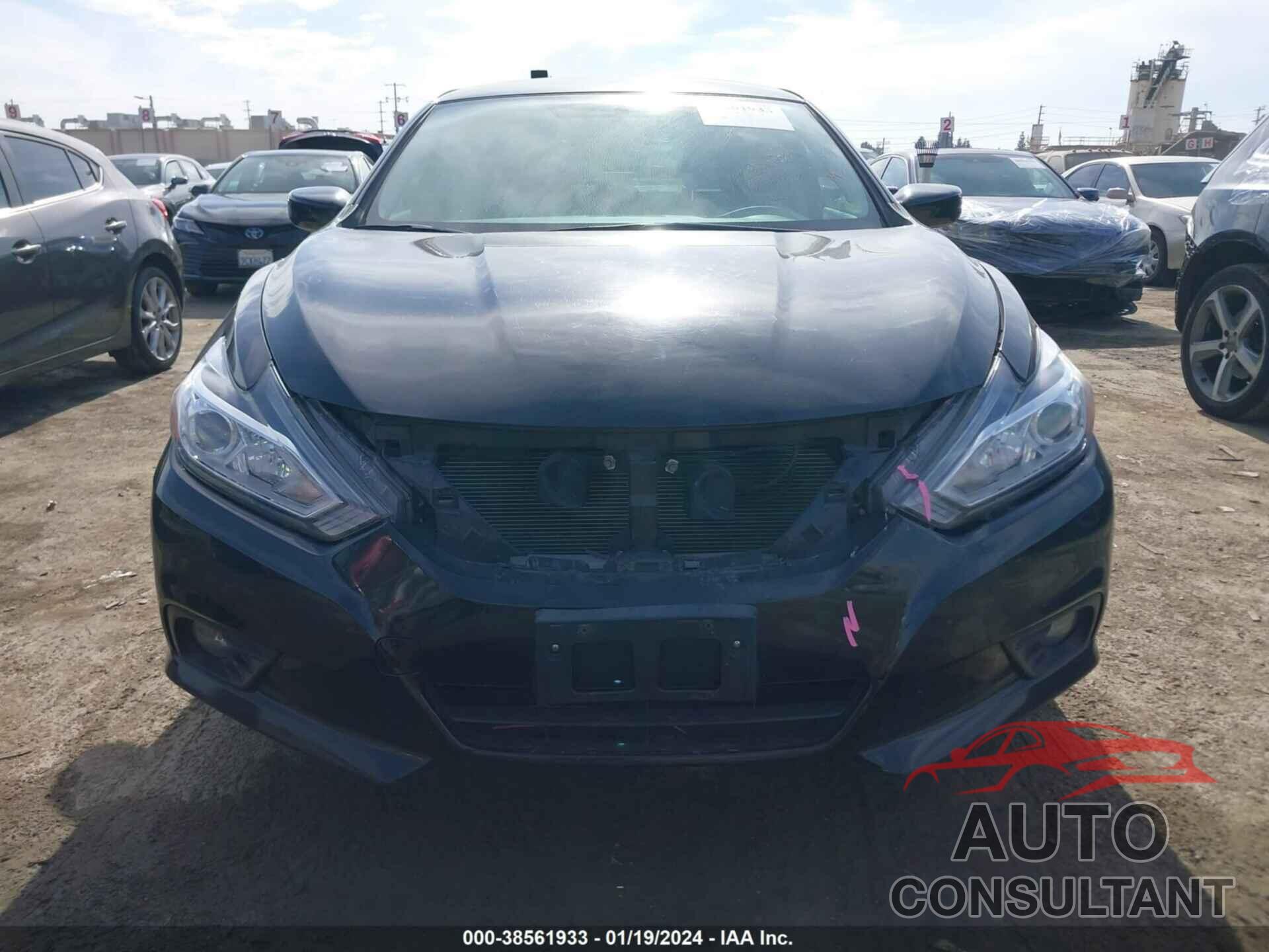 NISSAN ALTIMA 2018 - 1N4AL3APXJC273901