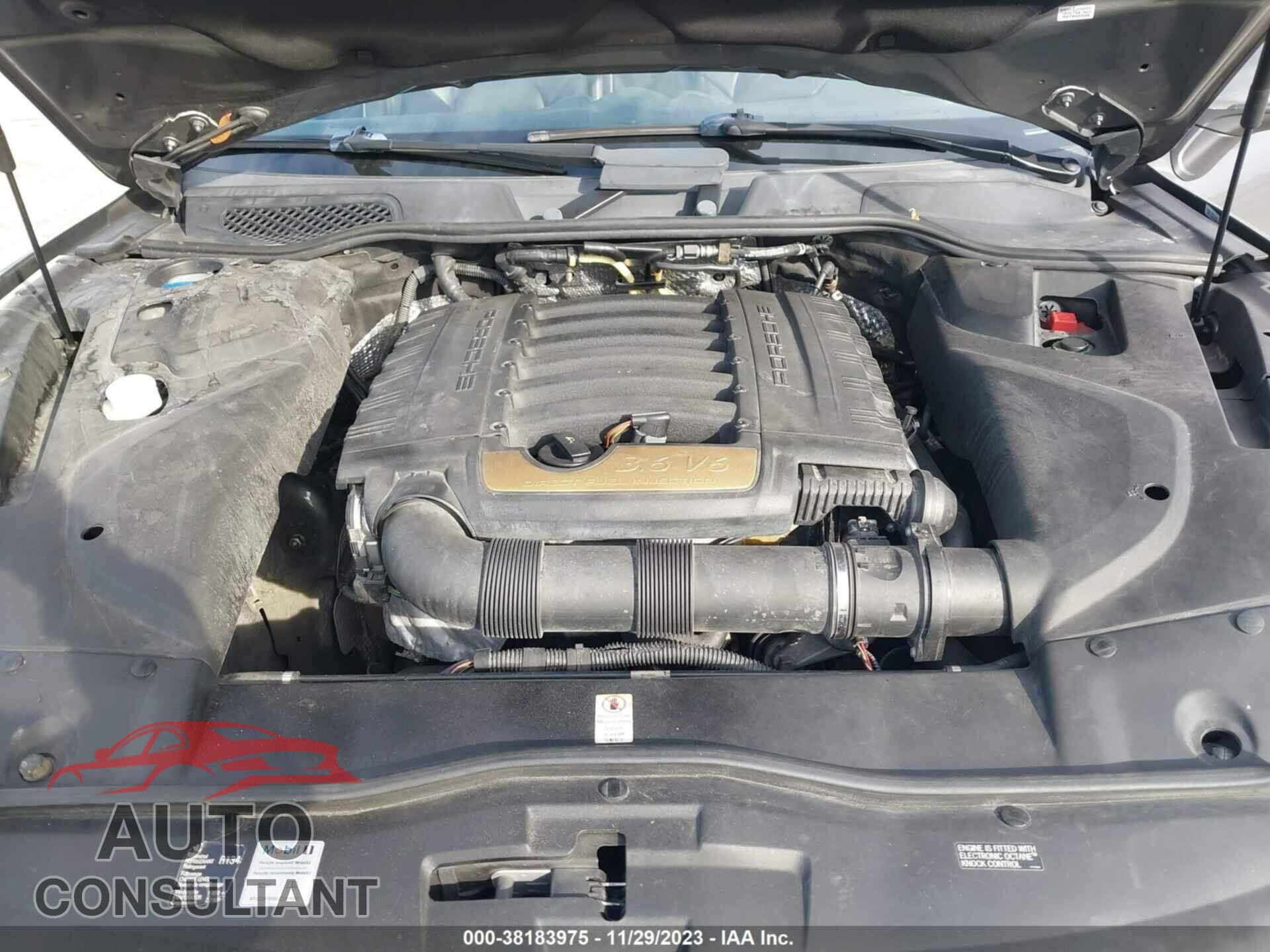 PORSCHE CAYENNE 2016 - WP1AA2A21GLA01758