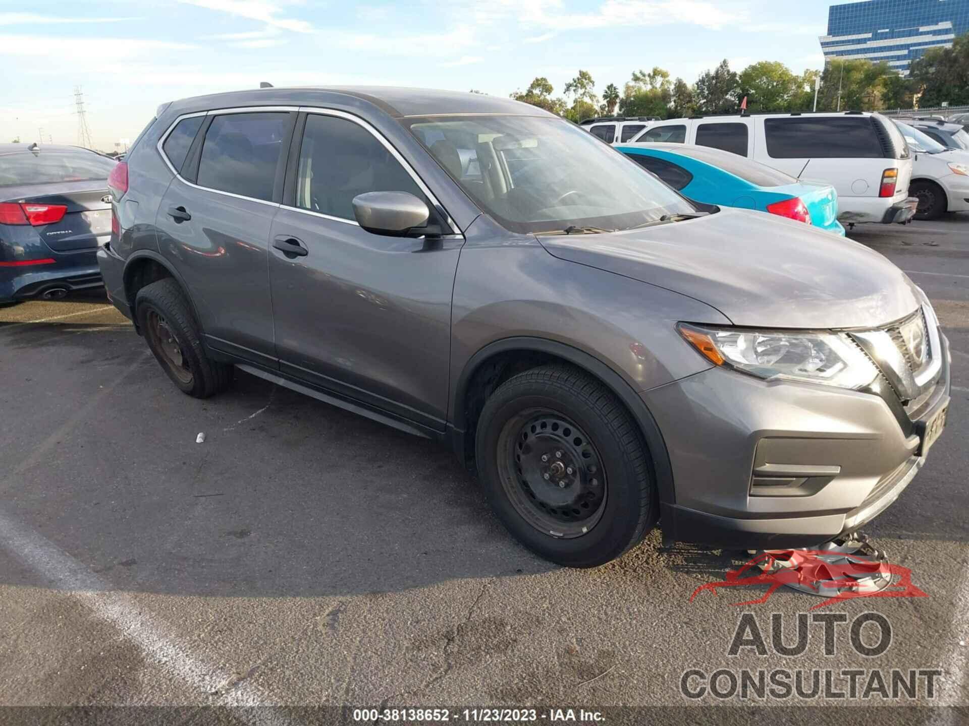 NISSAN ROGUE 2017 - KNMAT2MT3HP607136