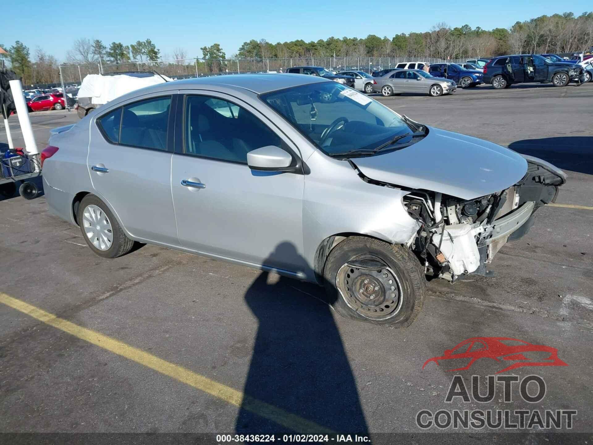 NISSAN VERSA 2019 - 3N1CN7AP1KL864518