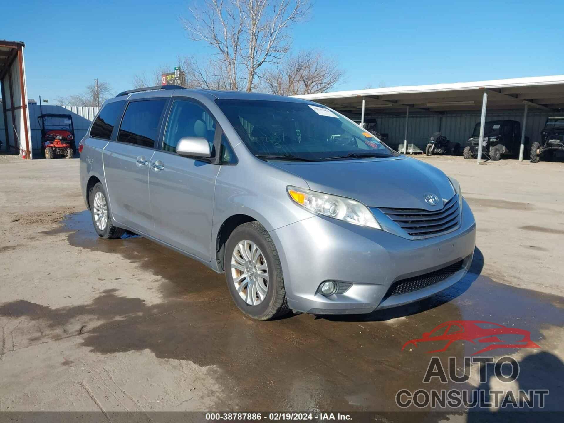 TOYOTA SIENNA 2016 - 5TDYK3DC1GS703407