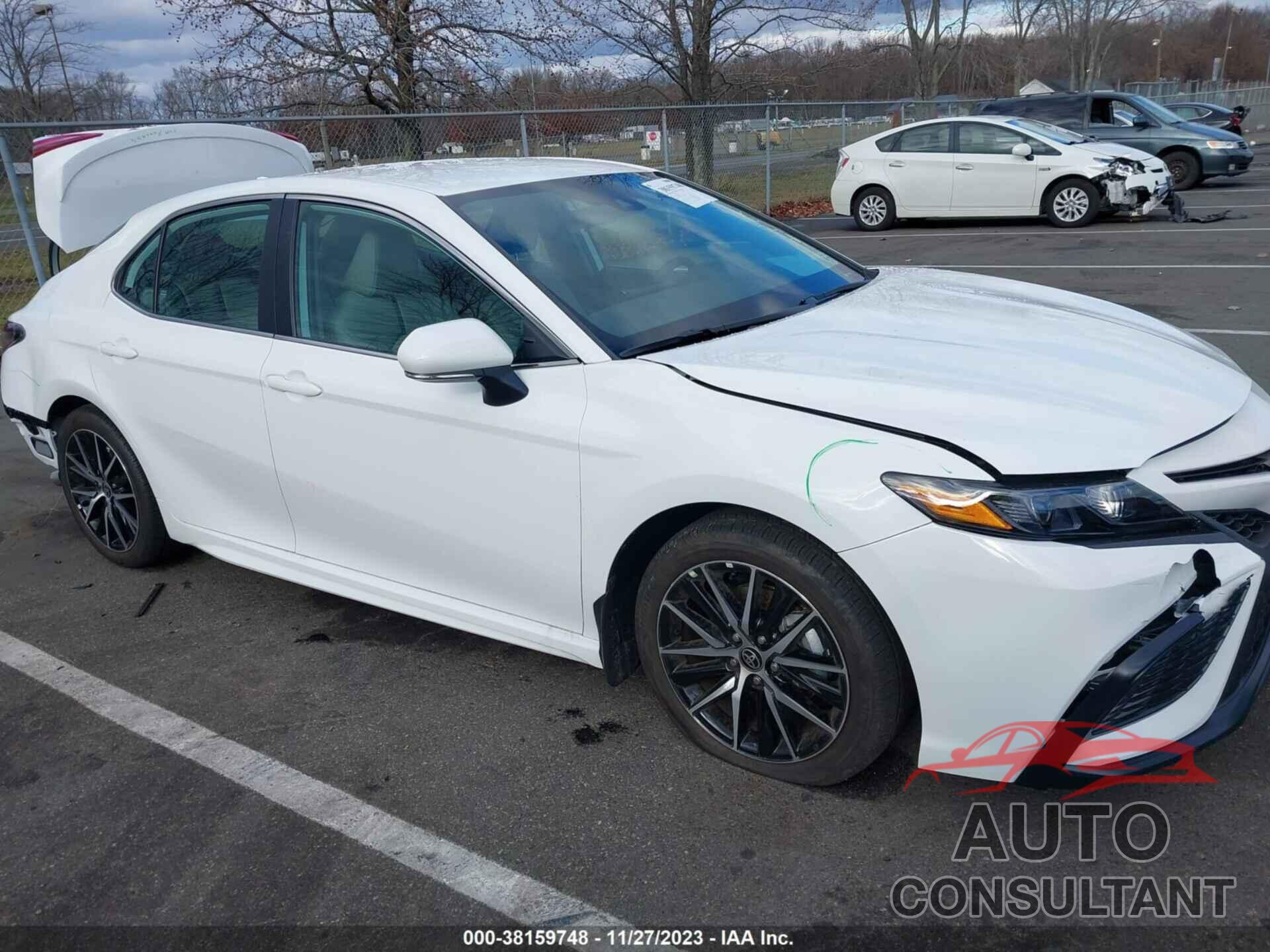 TOYOTA CAMRY 2023 - 4T1G11BK3PU106957