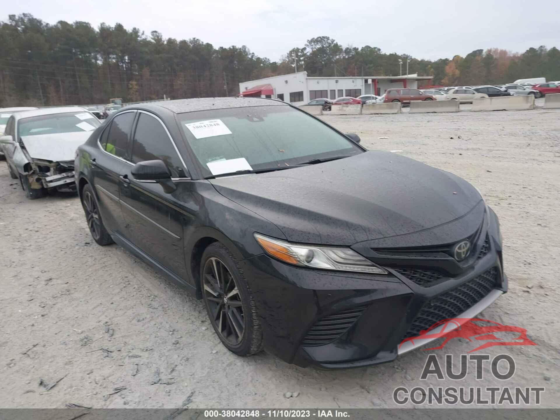 TOYOTA CAMRY 2018 - 4T1B61HK0JU045397