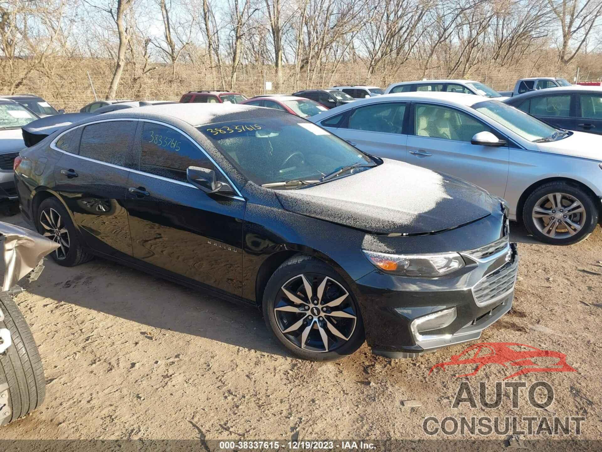 CHEVROLET MALIBU 2018 - 1G1ZD5ST4JF276365