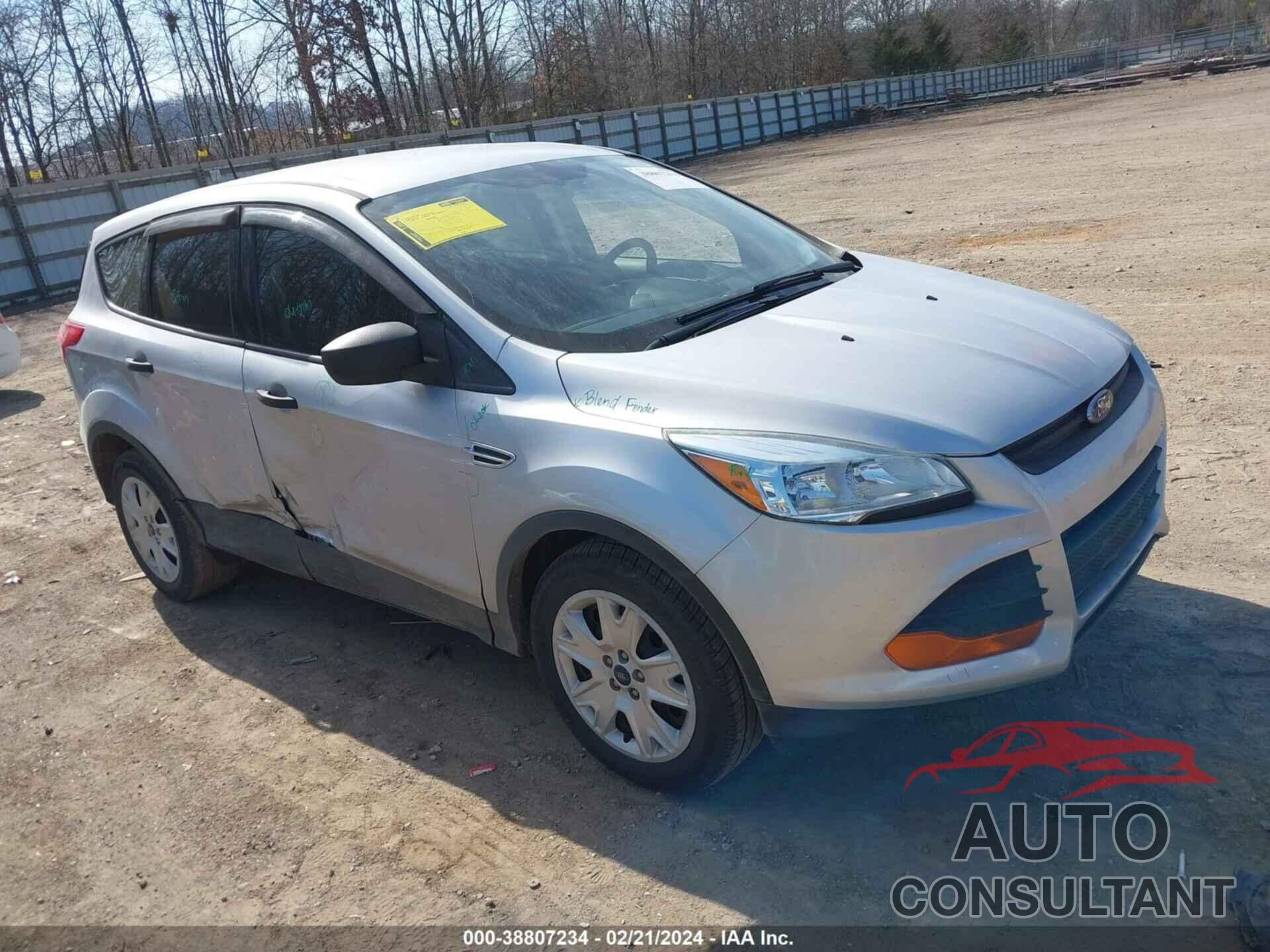 FORD ESCAPE 2016 - 1FMCU0F74GUB87943