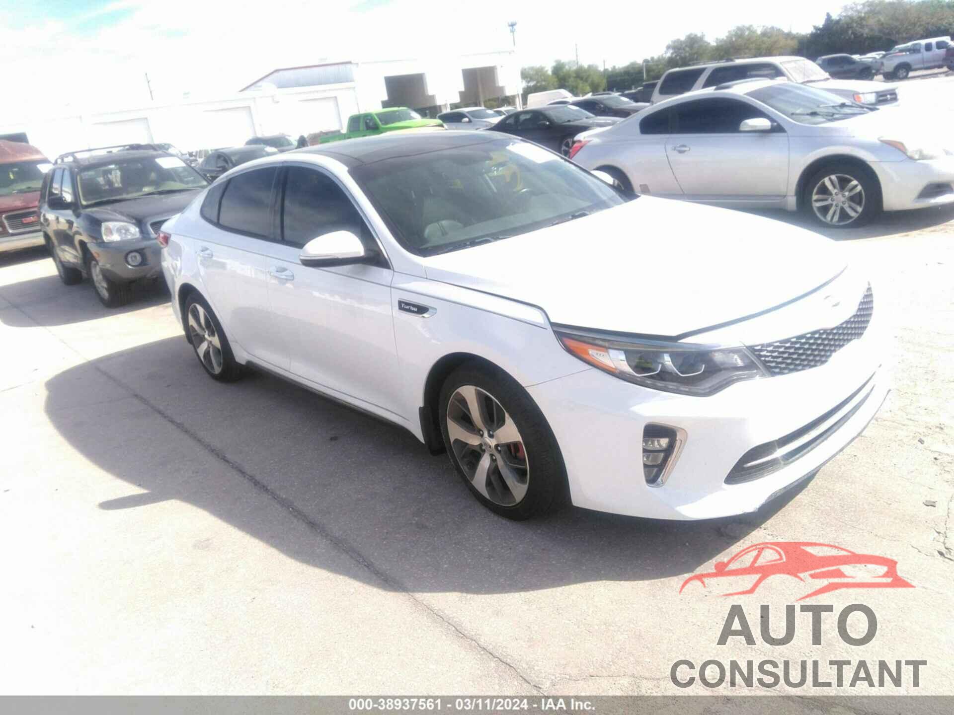 KIA OPTIMA 2018 - 5XXGW4L21JG216750