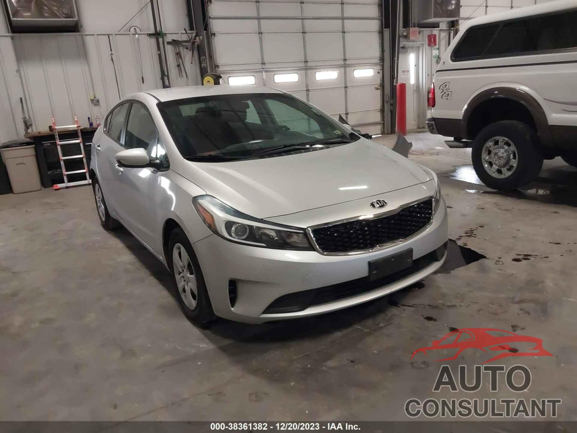 KIA FORTE 2018 - 3KPFL4A78JE218488