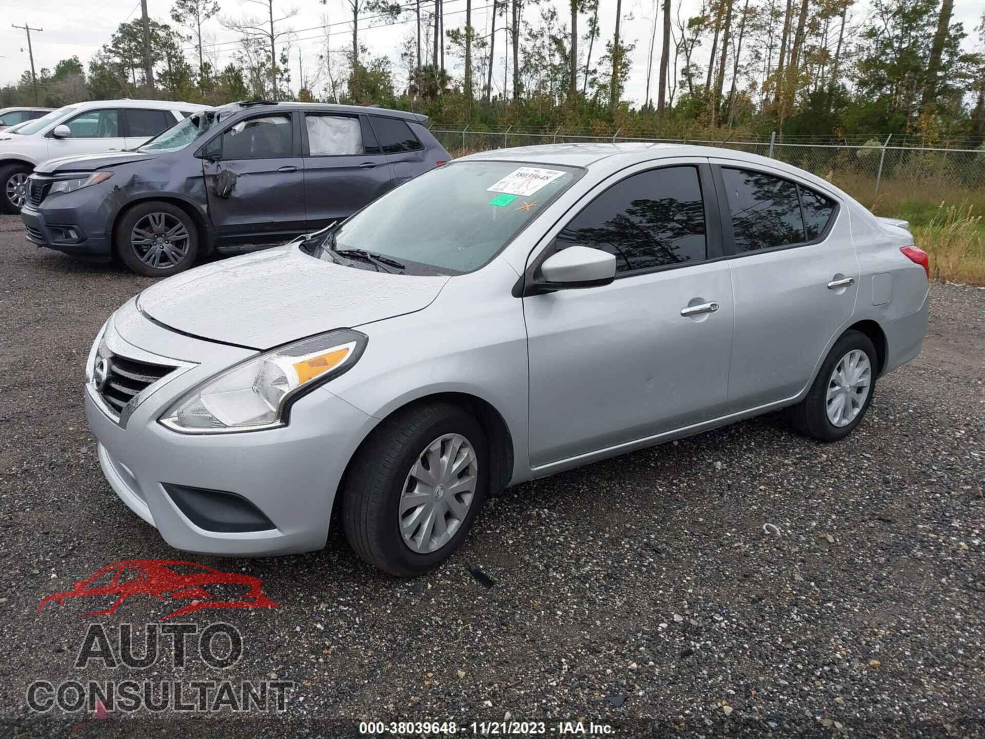 NISSAN VERSA 2019 - 3N1CN7AP3KL852581