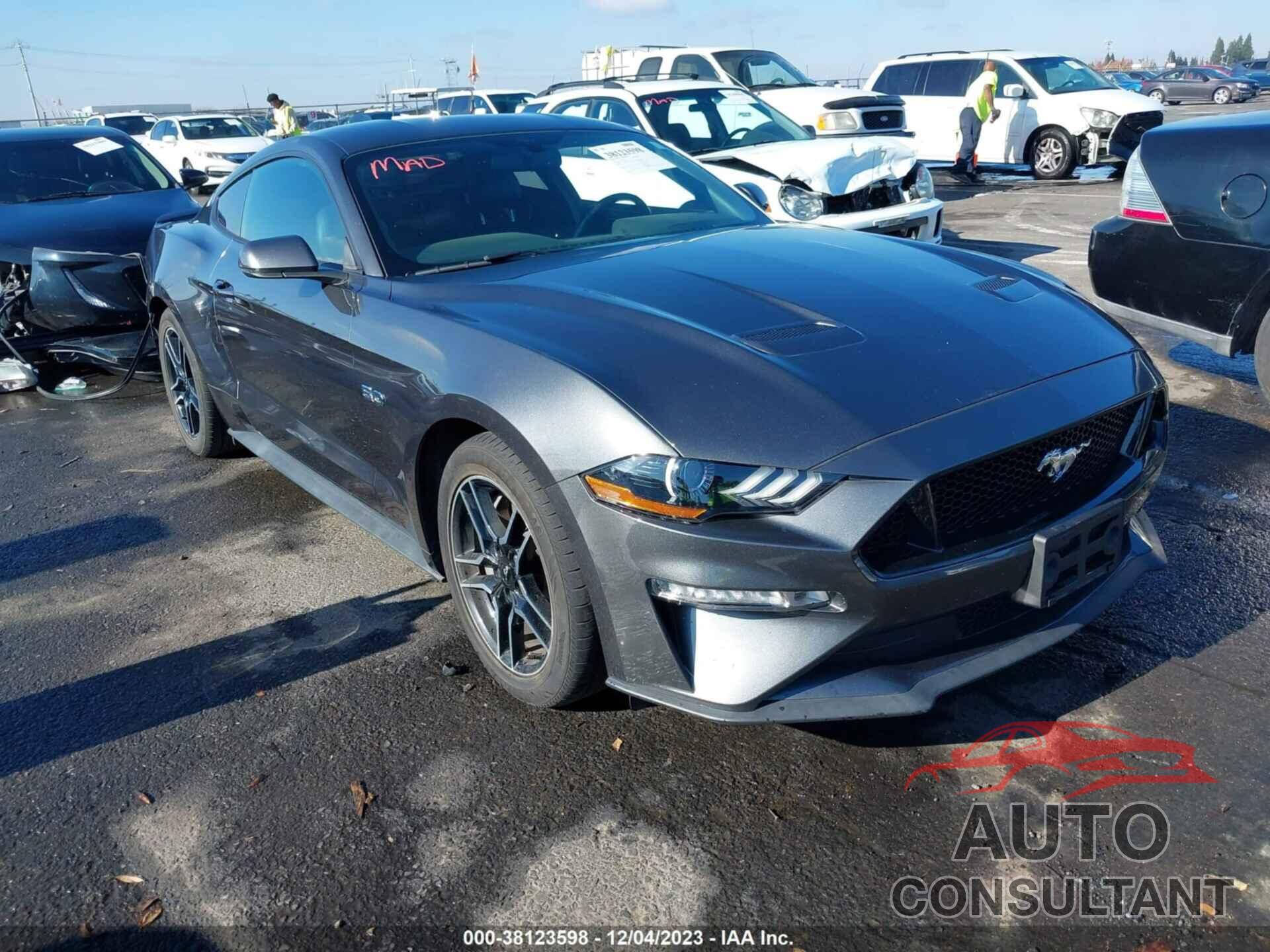 FORD MUSTANG 2018 - 1FA6P8CF4J5146660