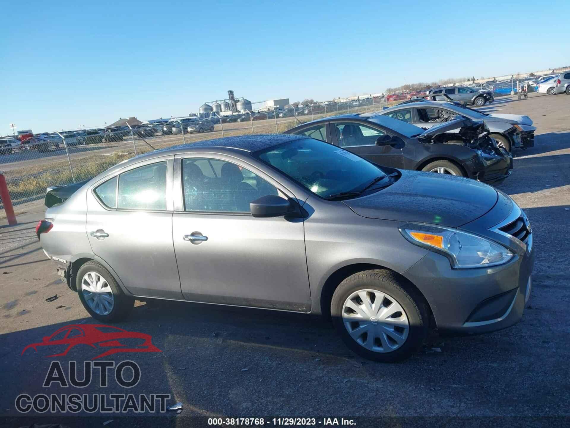 NISSAN VERSA 2017 - 3N1CN7AP0HL826898